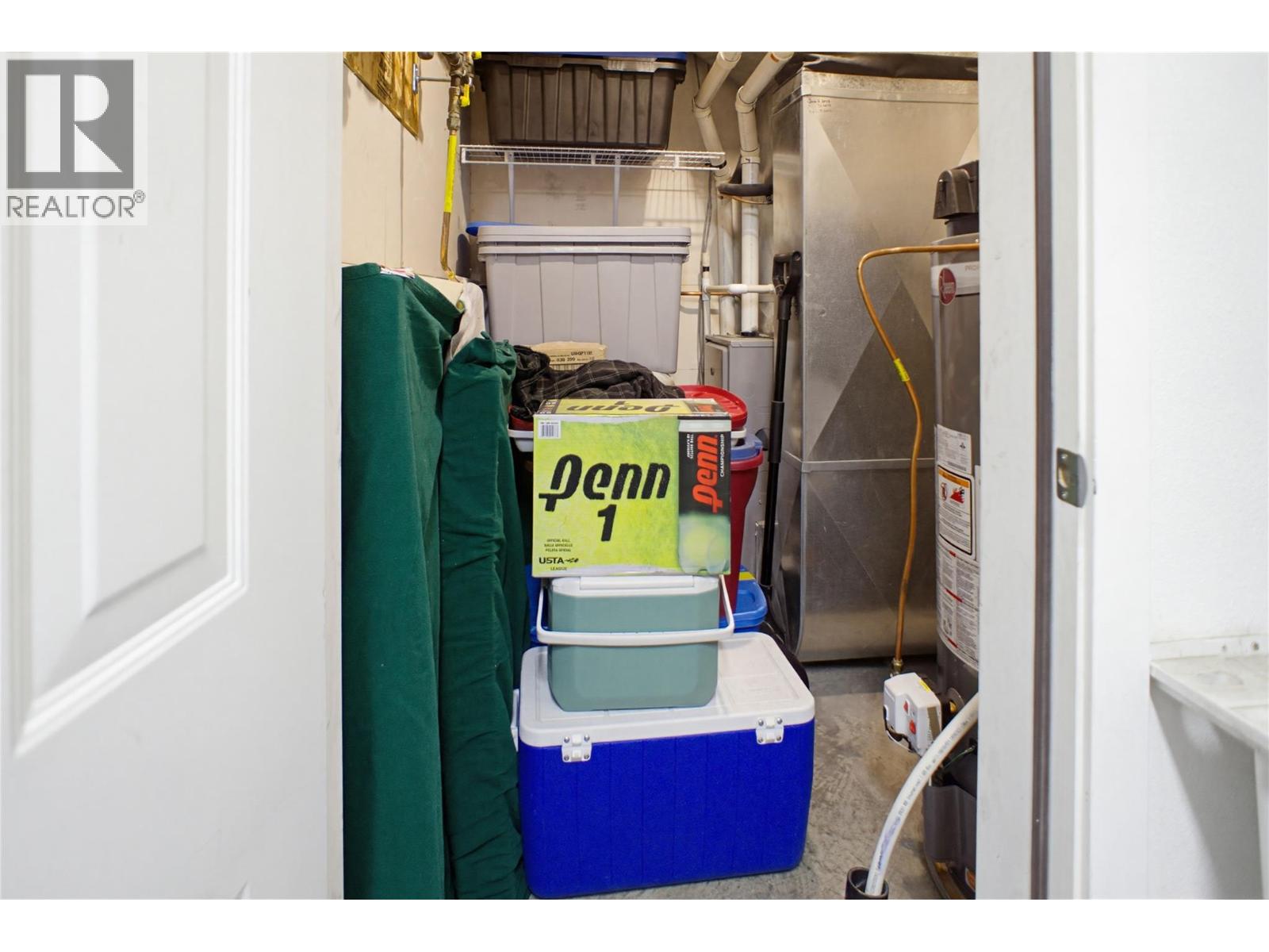 2046 Robson Place Unit# 6, Kamloops, British Columbia  V2E 0A5 - Photo 28 - 10383184