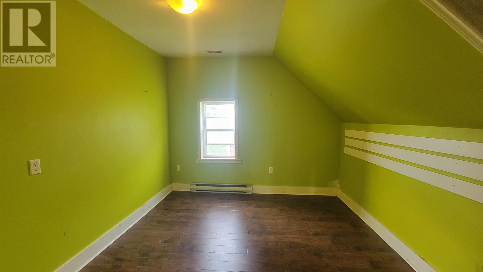 5 Prince Street, Yarmouth, Nova Scotia  B5A 1R4 - Photo 18 - 202522464