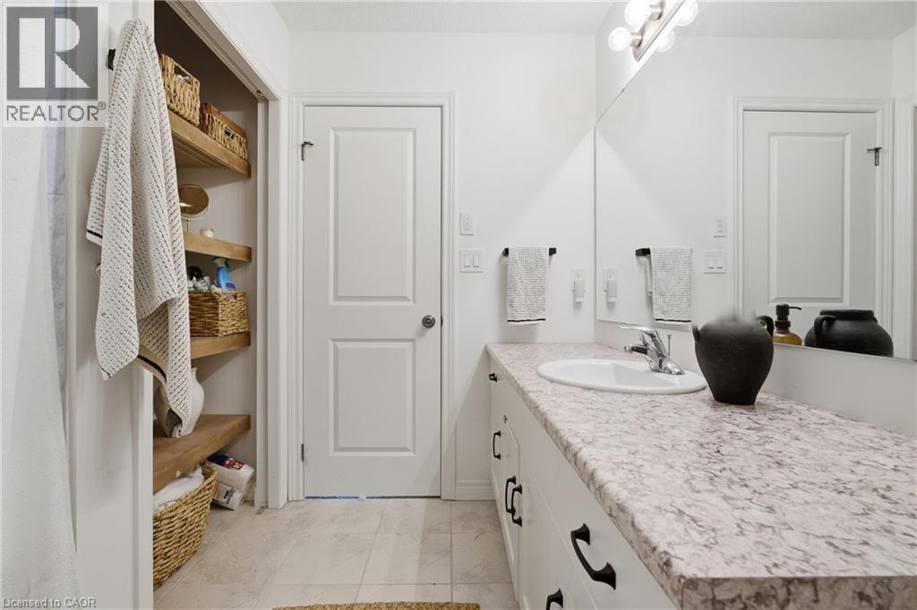 22 Marshall Drive Unit# 7, Guelph, Ontario  N1E 0M9 - Photo 17 - 40820431