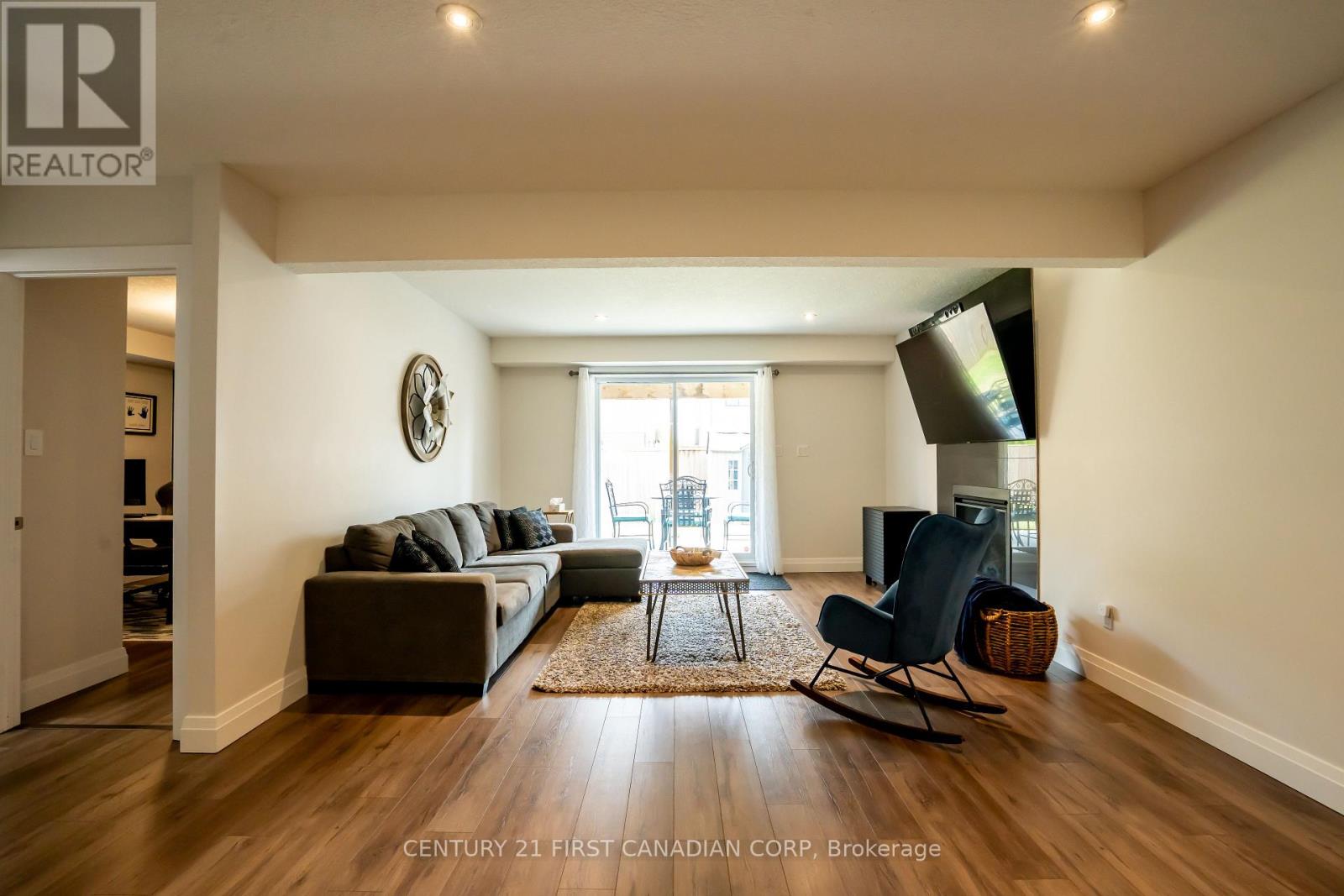 2085 Gough Avenue, London North, Ontario  N5X 0K4 - Photo 28 - X12993376