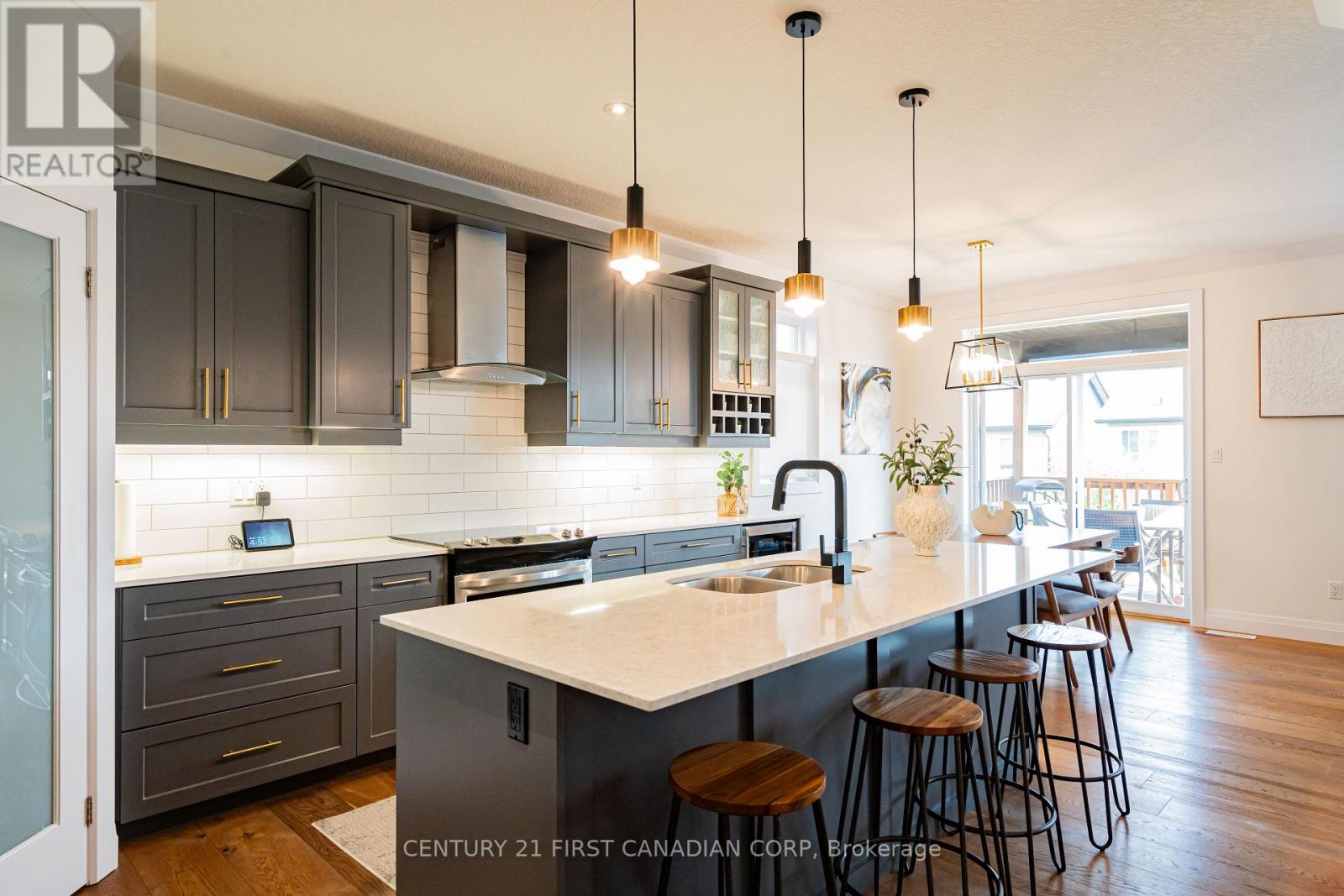 2085 Gough Avenue, London North, Ontario  N5X 0K4 - Photo 9 - X12993376