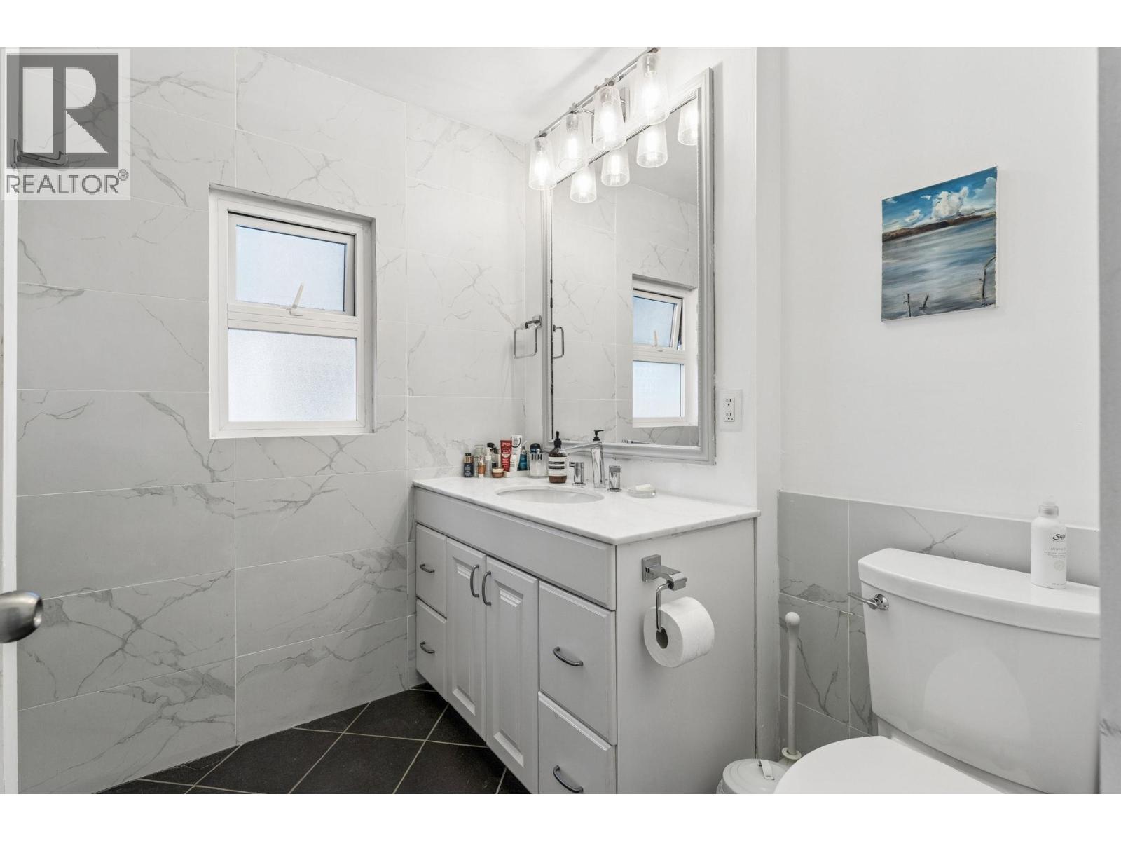 2486 Eton Street, Vancouver, British Columbia  V5K 1J5 - Photo 17 - R3110437