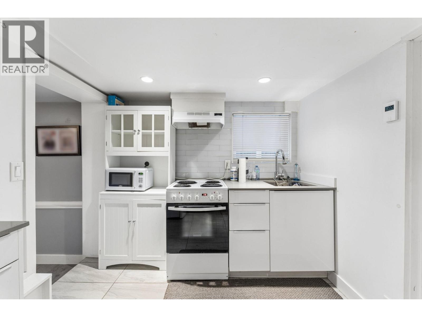 2486 Eton Street, Vancouver, British Columbia  V5K 1J5 - Photo 30 - R3110437