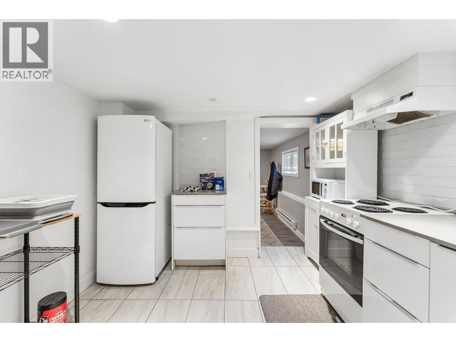 2486 Eton Street, Vancouver, British Columbia  V5K 1J5 - Photo 34 - R3110437