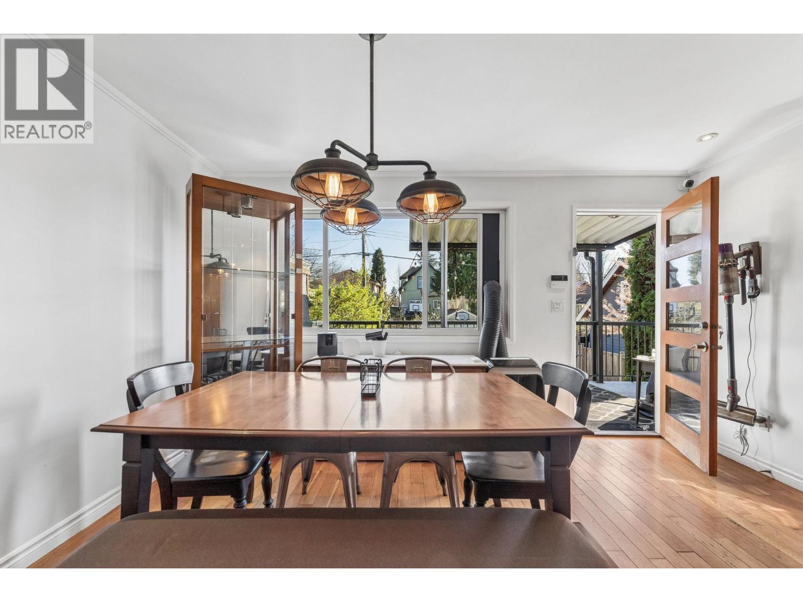 2486 Eton Street, Vancouver, British Columbia  V5K 1J5 - Photo 9 - R3110437