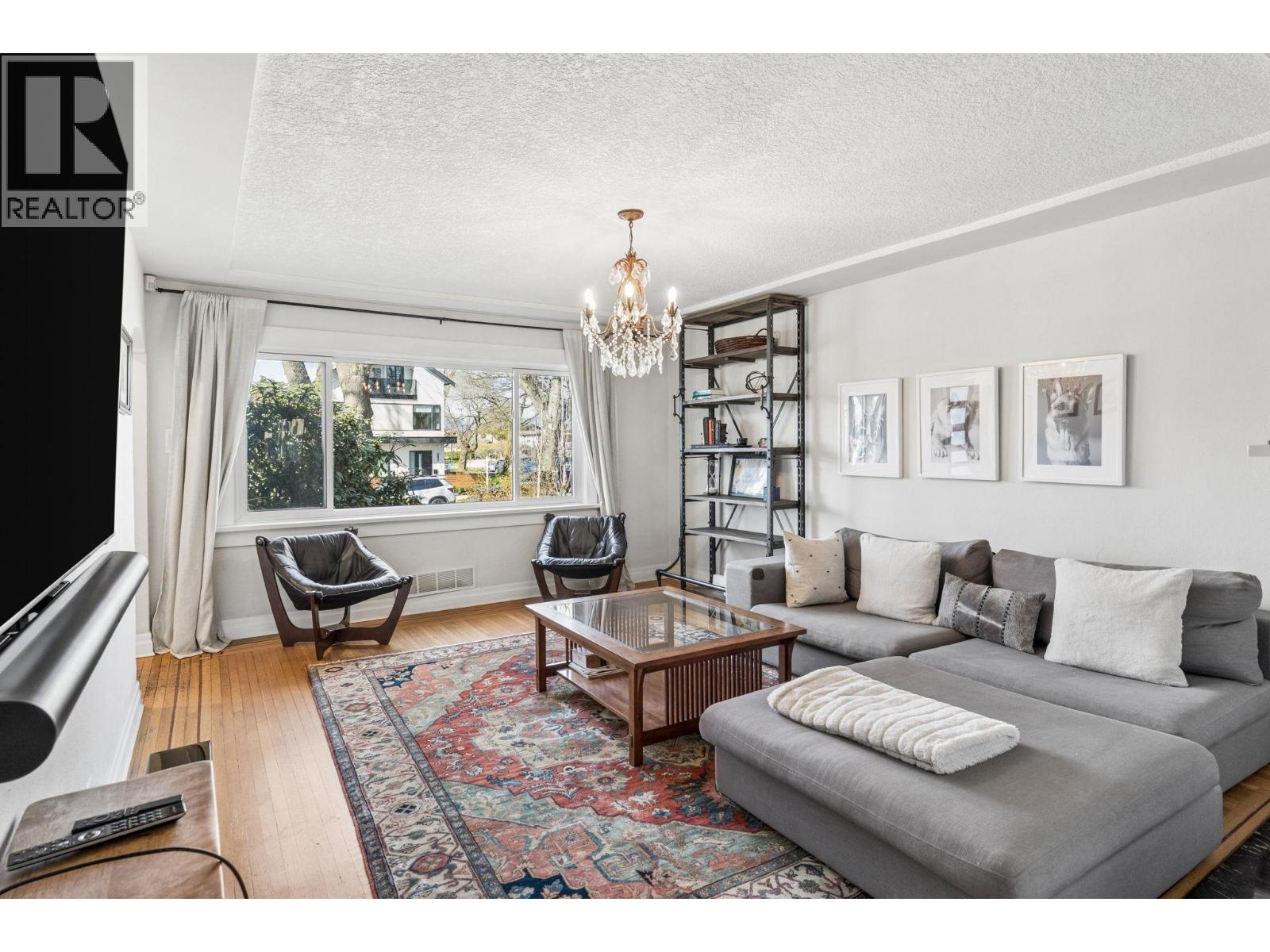 2486 Eton Street, Vancouver, British Columbia  V5K 1J5 - Photo 6 - R3110437