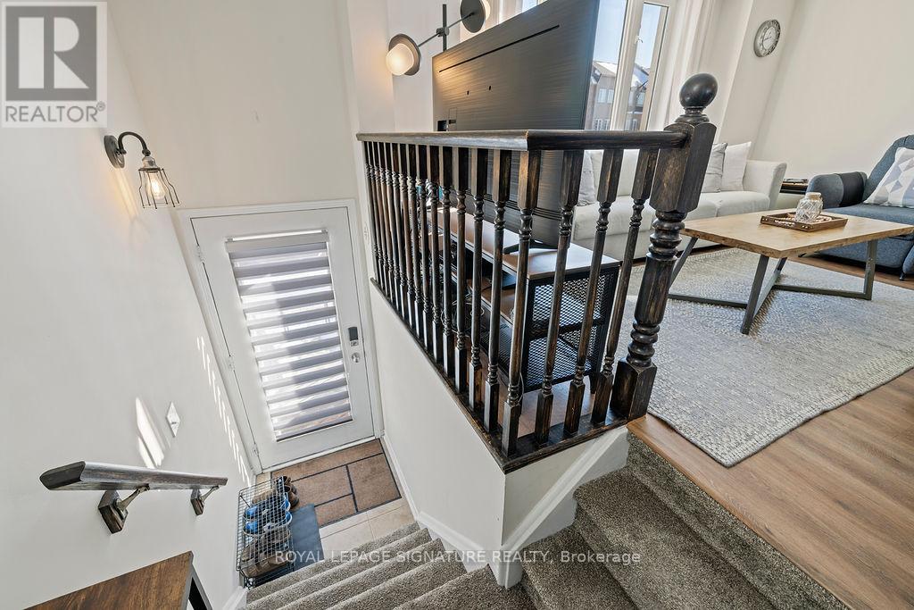 1 - 3025 Destination Drive, Mississauga, Ontario  L5M 0P3 - Photo 4 - W12762450