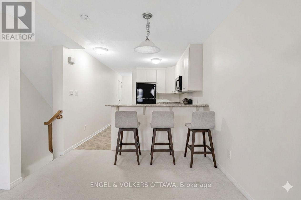 270 Espin Heights, Ottawa, Ontario  K2J 0Y8 - Photo 11 - X12839012