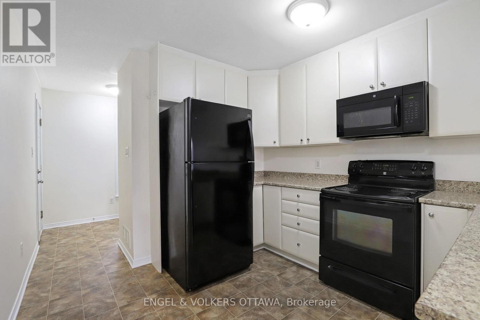 270 Espin Heights, Ottawa, Ontario  K2J 0Y8 - Photo 13 - X12839012