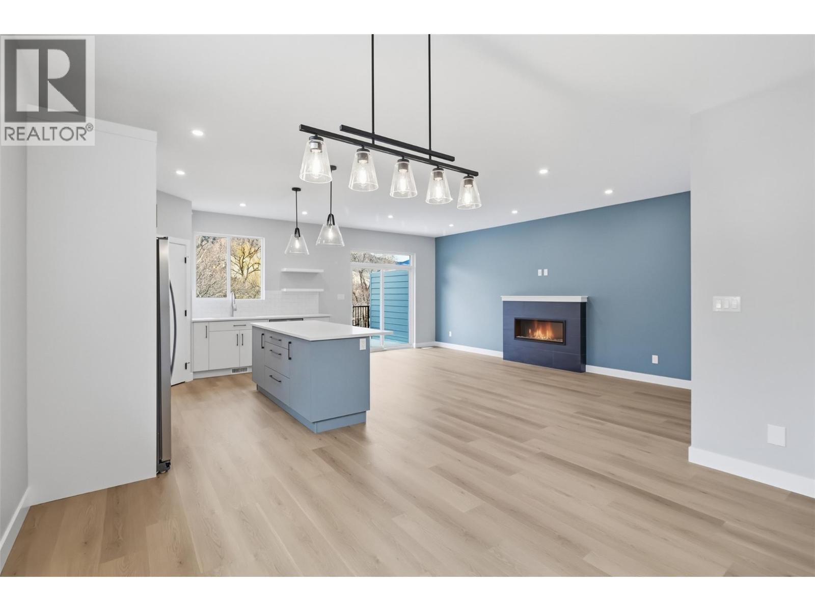 5868 Dallas Drive, Kamloops, British Columbia  V2C 4X2 - Photo 6 - 10374048