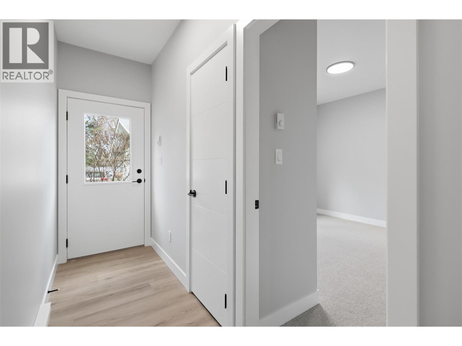 5868 Dallas Drive, Kamloops, British Columbia  V2C 4X2 - Photo 32 - 10374048