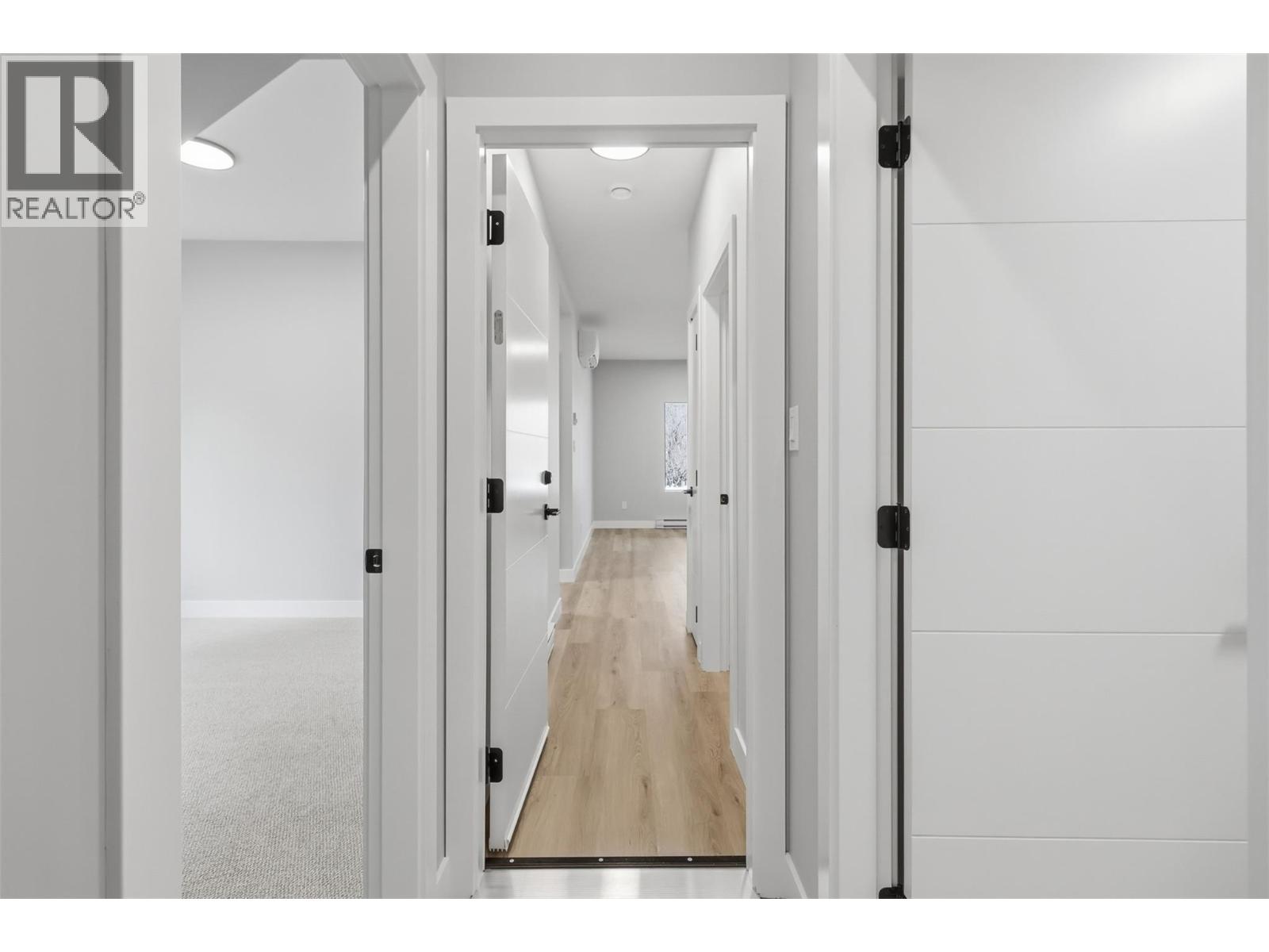 5868 Dallas Drive, Kamloops, British Columbia  V2C 4X2 - Photo 31 - 10374048