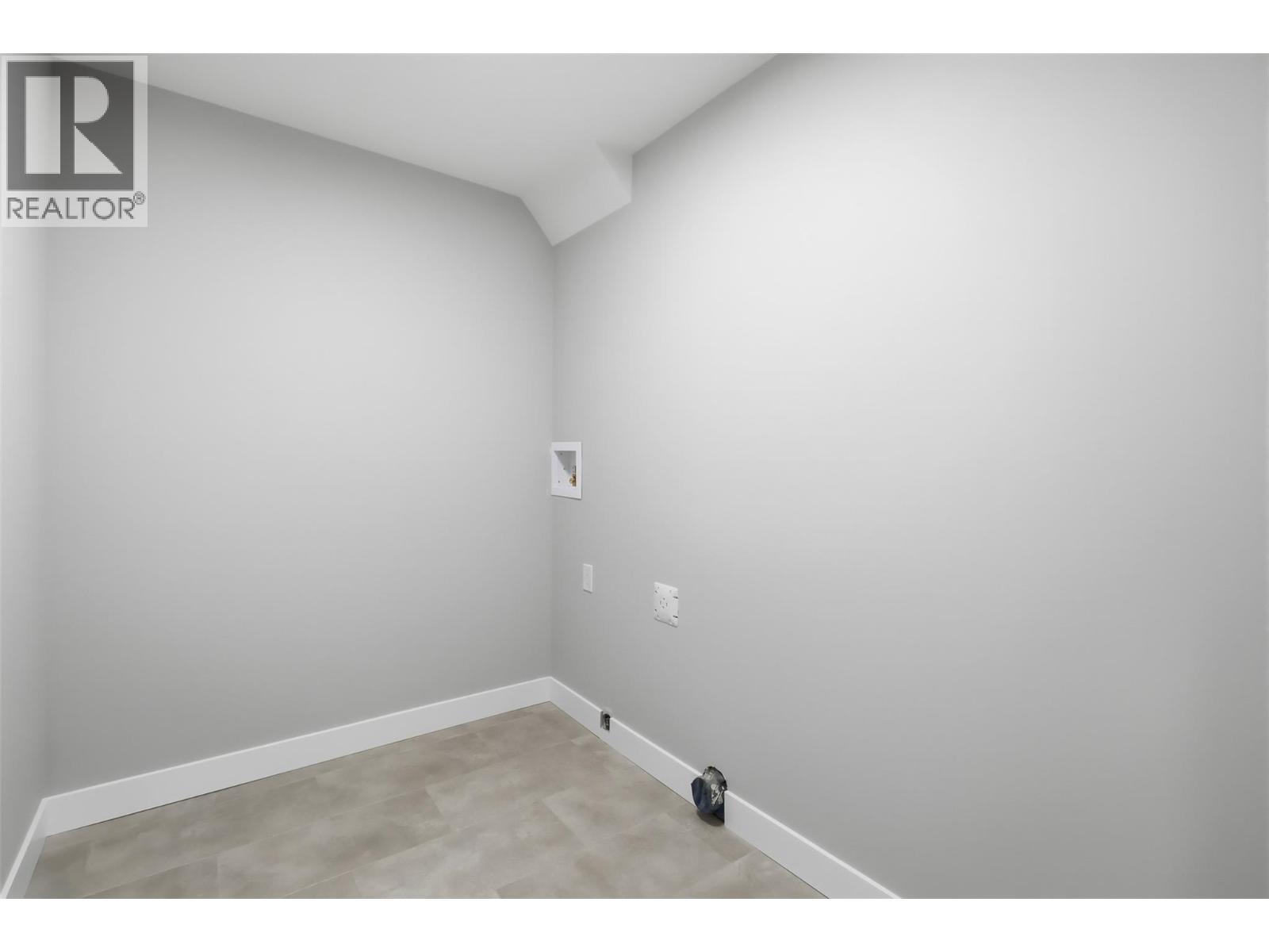 5868 Dallas Drive, Kamloops, British Columbia  V2C 4X2 - Photo 43 - 10374048