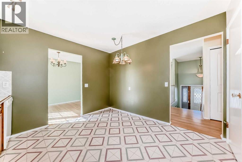 60 Huntham Road NE, Calgary, Alberta  T2K 4G1 - Photo 9 - A2299722