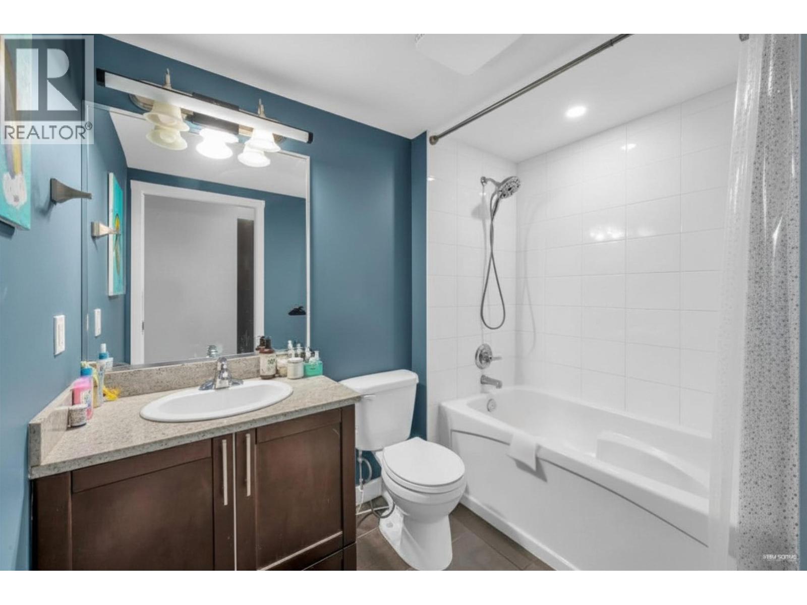 Ph20 2150 E Hastings Street, Vancouver, British Columbia  V5L 0A5 - Photo 14 - R3110696