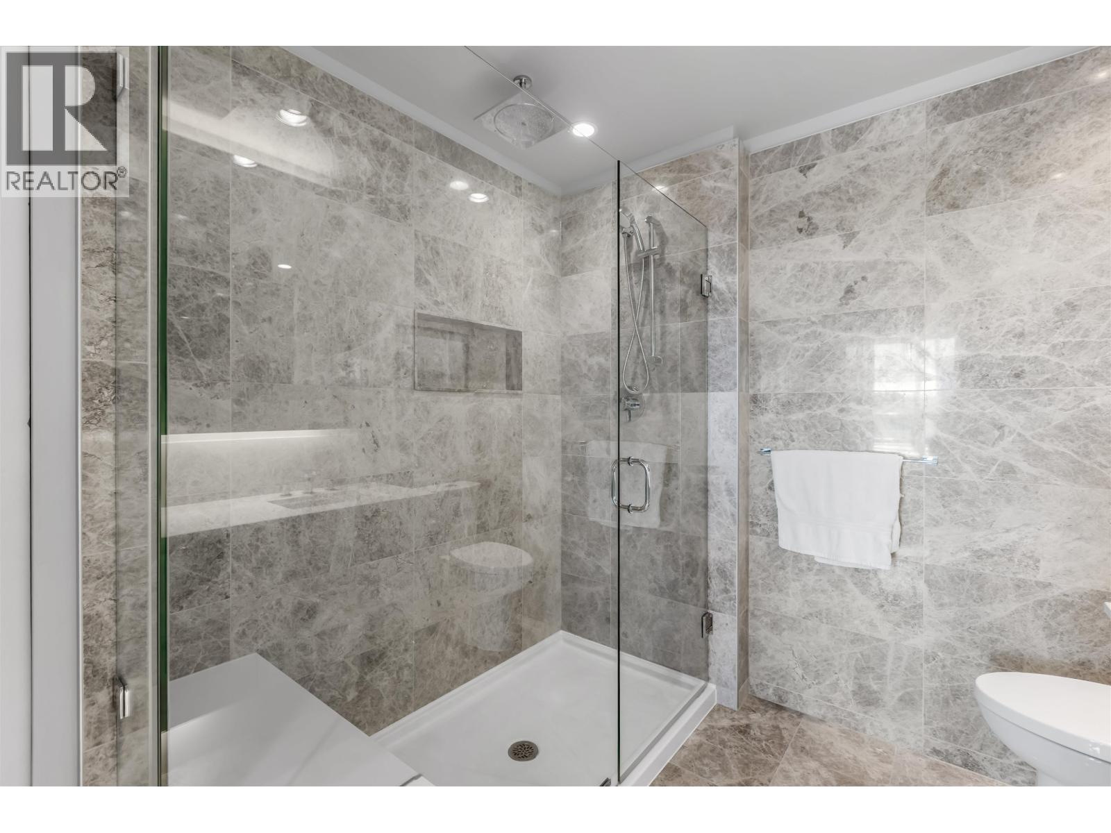 1210 118 Carrie Cates Court, North Vancouver, British Columbia  V7L 0B2 - Photo 20 - R3110697