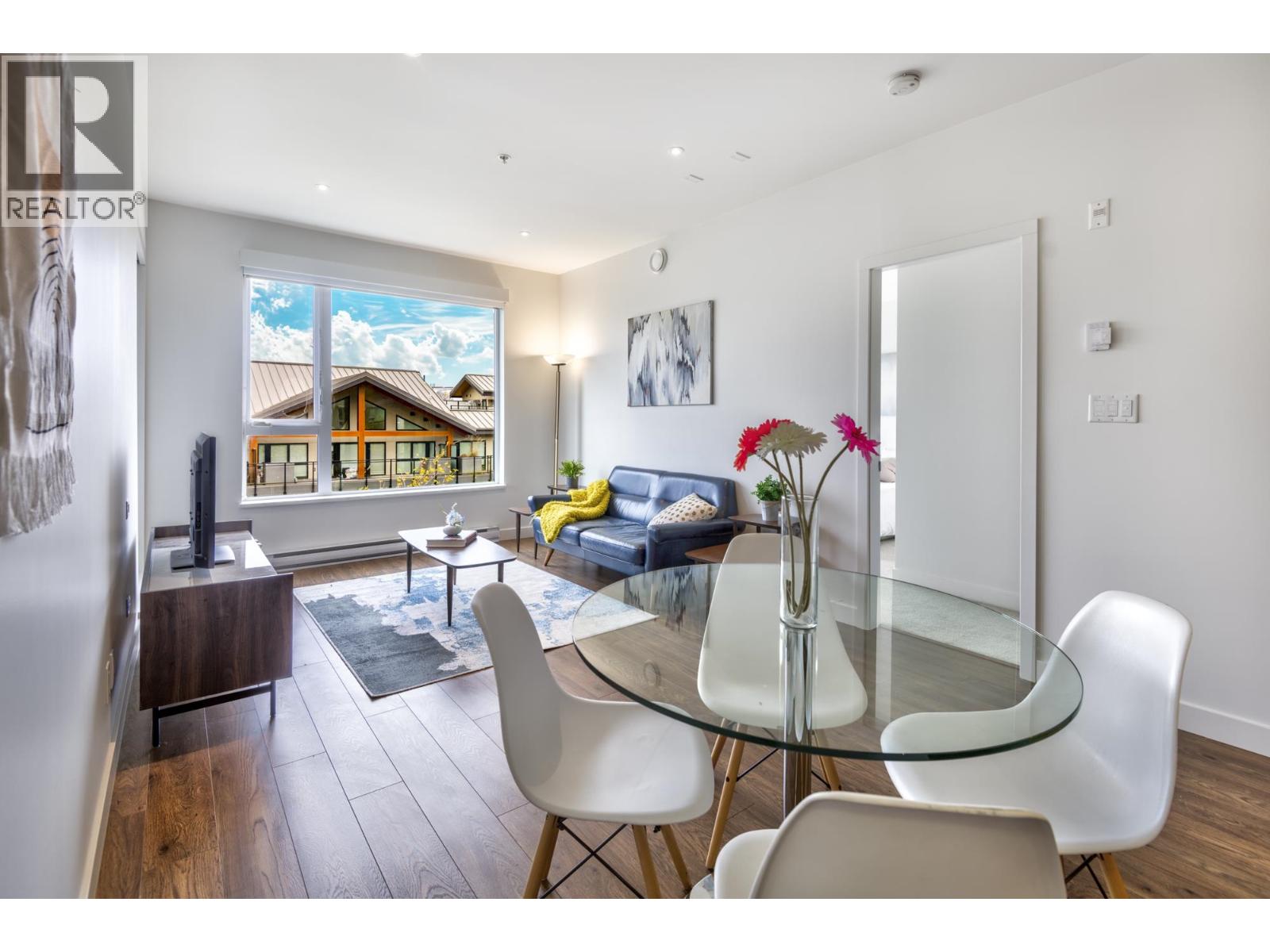 402 1061 Marine Drive, North Vancouver, British Columbia  V7P 1S6 - Photo 10 - R3110700