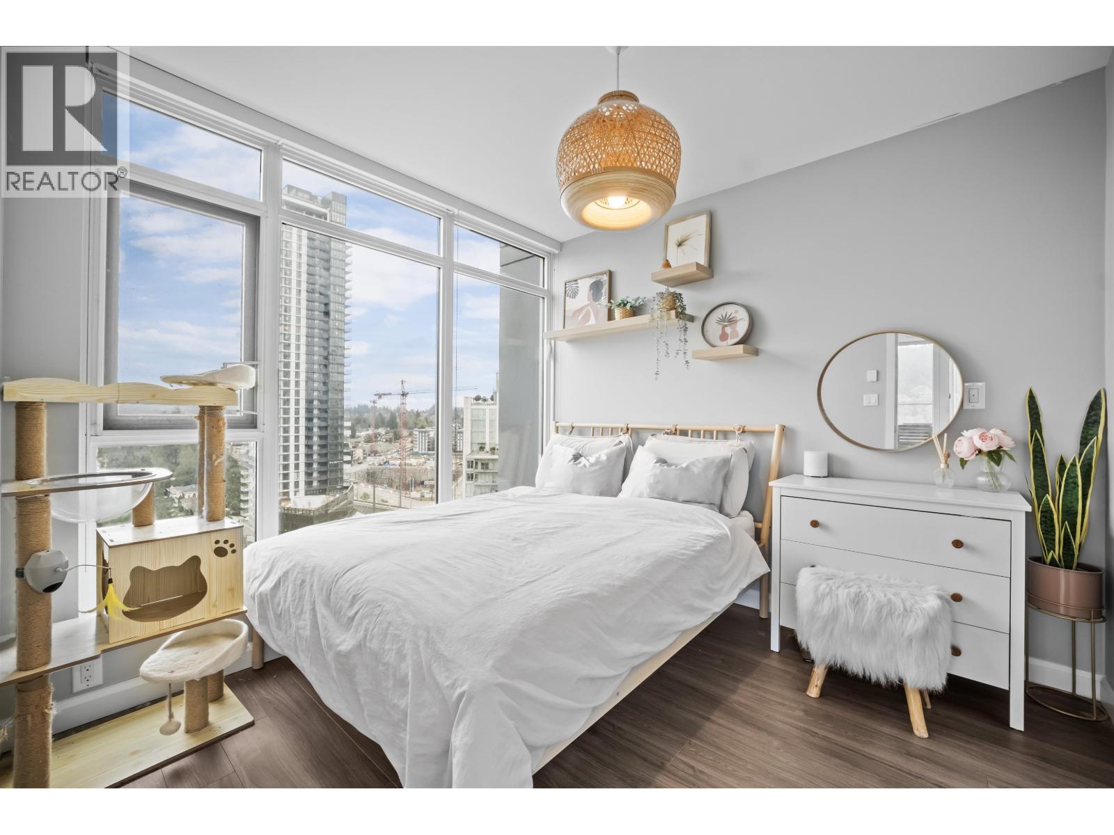 2005 520 Como Lake Avenue, Coquitlam, British Columbia  V3J 0E8 - Photo 16 - R3110711