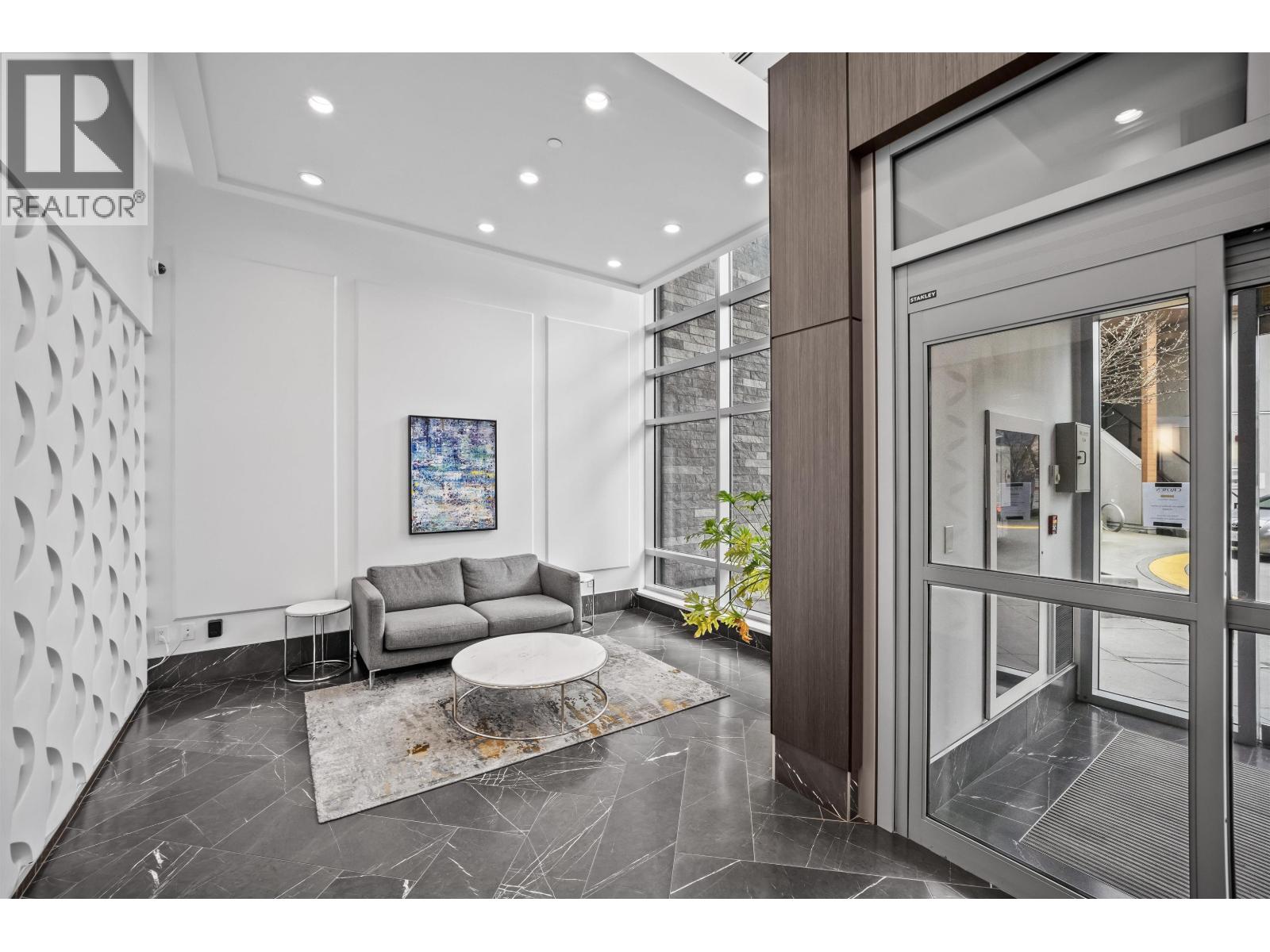 2005 520 Como Lake Avenue, Coquitlam, British Columbia  V3J 0E8 - Photo 27 - R3110711