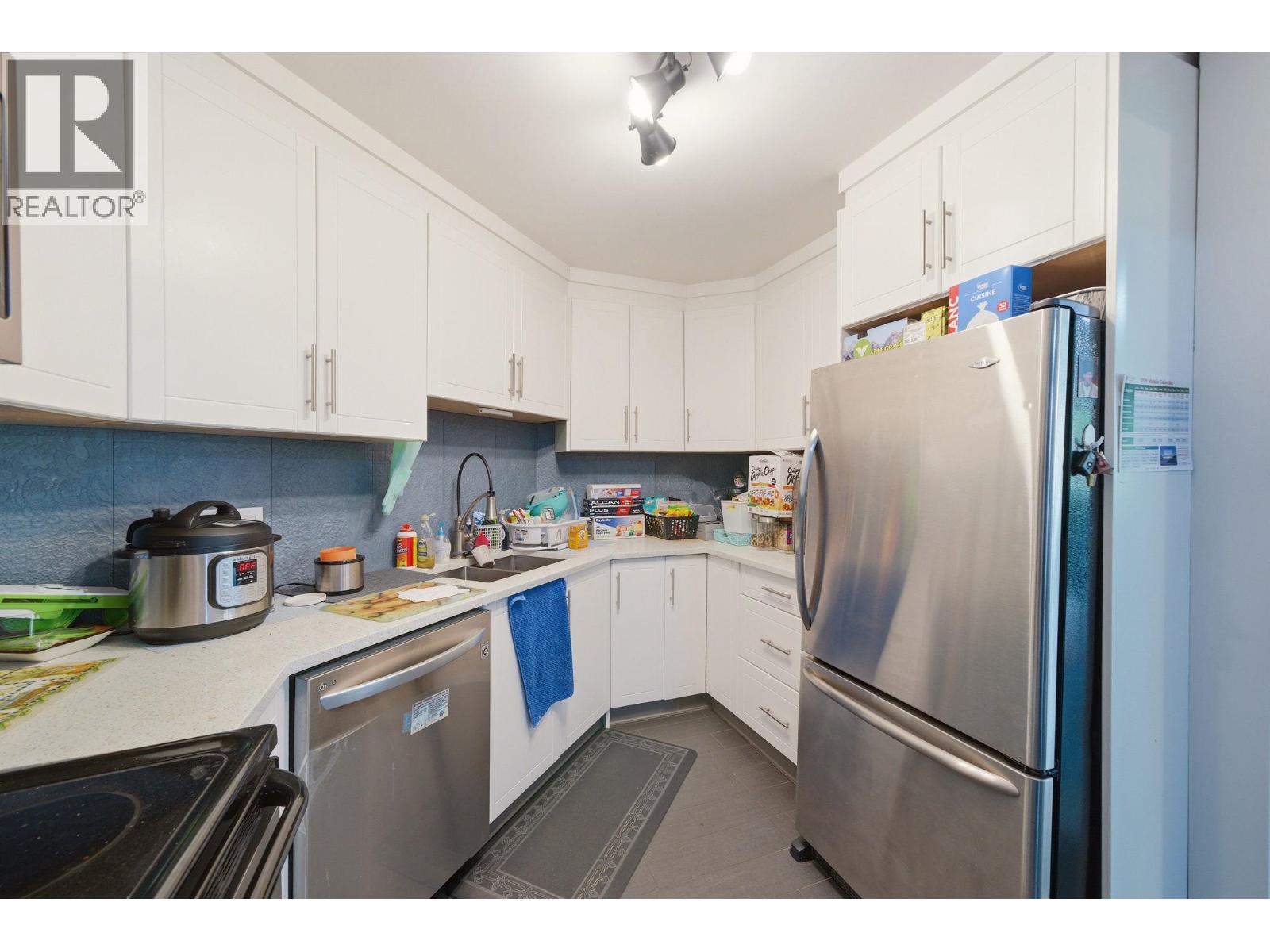 108 1150 Quayside Drive, New Westminster, British Columbia  V3M 6E1 - Photo 11 - R3110738