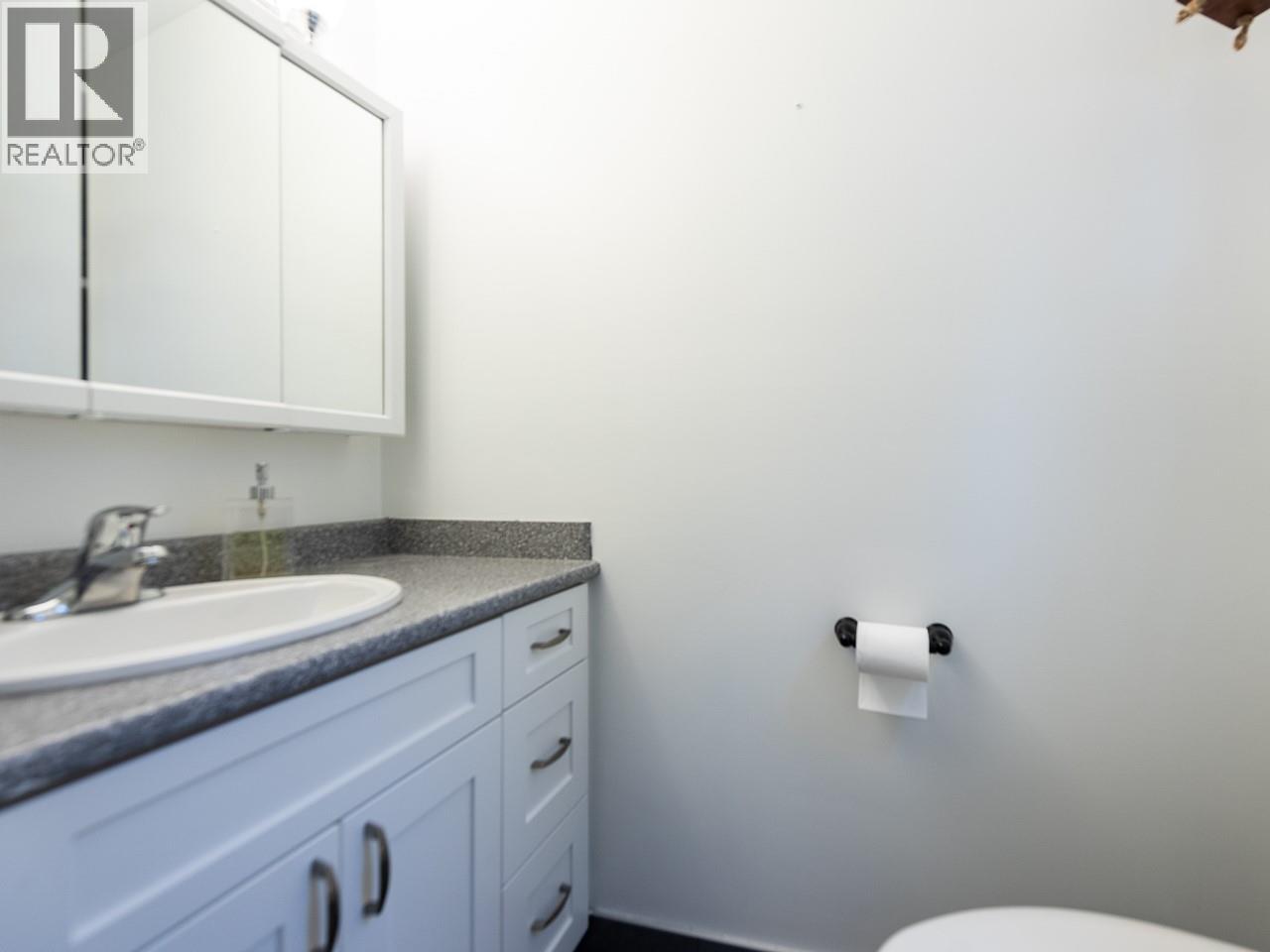 2180 Sifton Avenue, Kamloops, British Columbia  V1S 1A5 - Photo 11 - 10383320