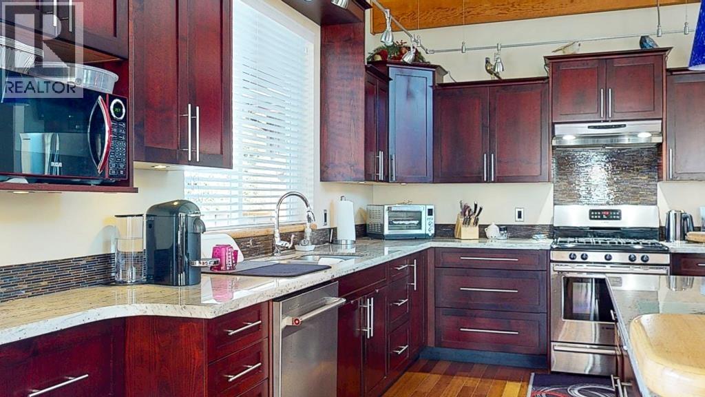 4759 Laurel Avenue, Sechelt, British Columbia  V7Z 0B4 - Photo 14 - R3110725