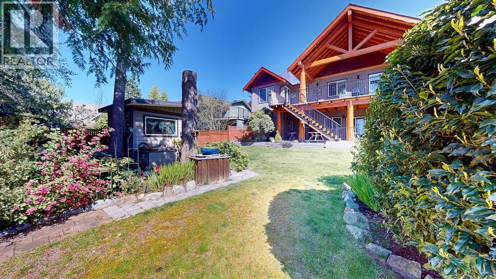 4759 Laurel Avenue, Sechelt, British Columbia  V7Z 0B4 - Photo 8 - R3110725