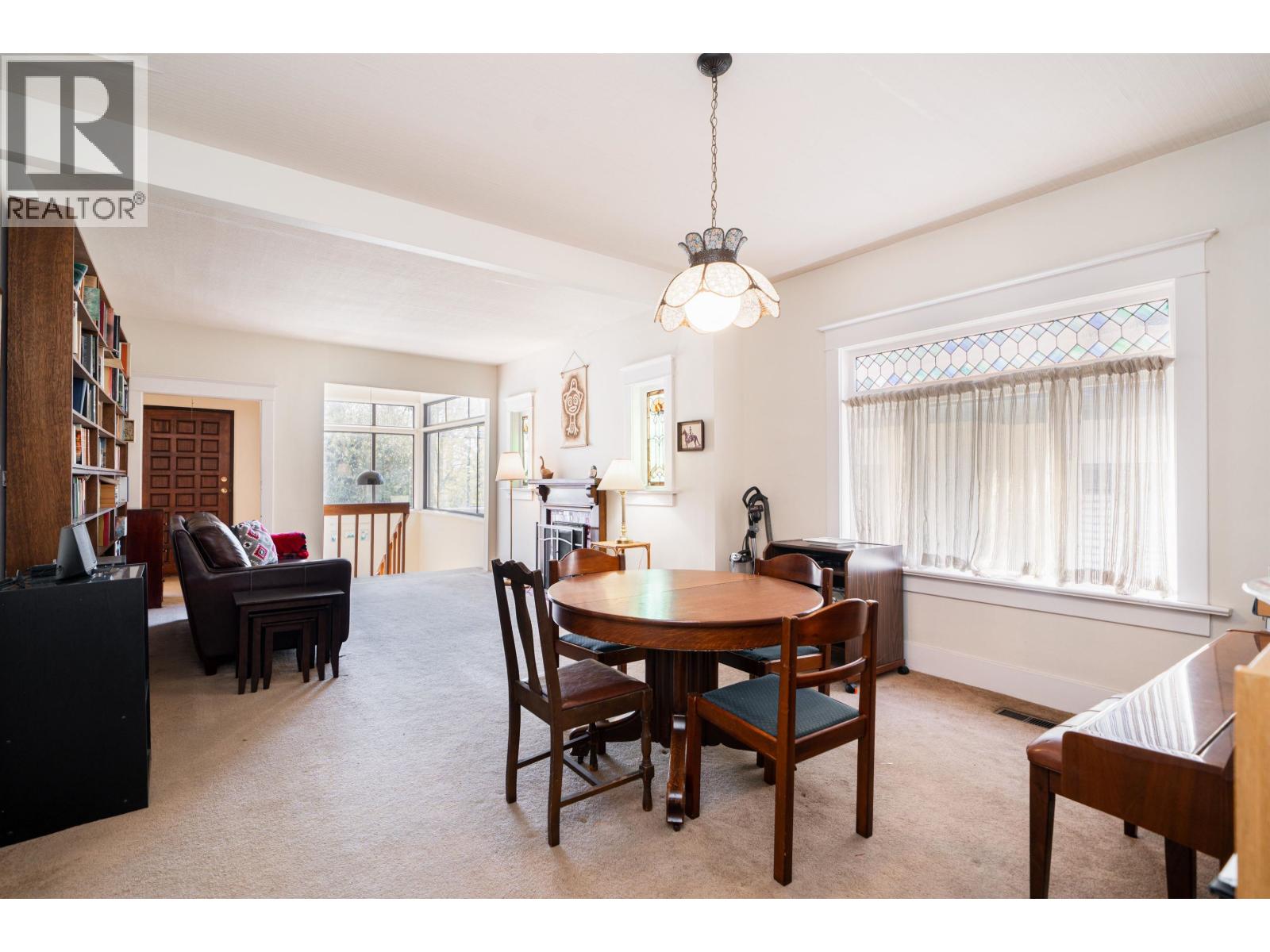 2129 W 47th Avenue, Vancouver, British Columbia  V6M 2M6 - Photo 13 - R3110777