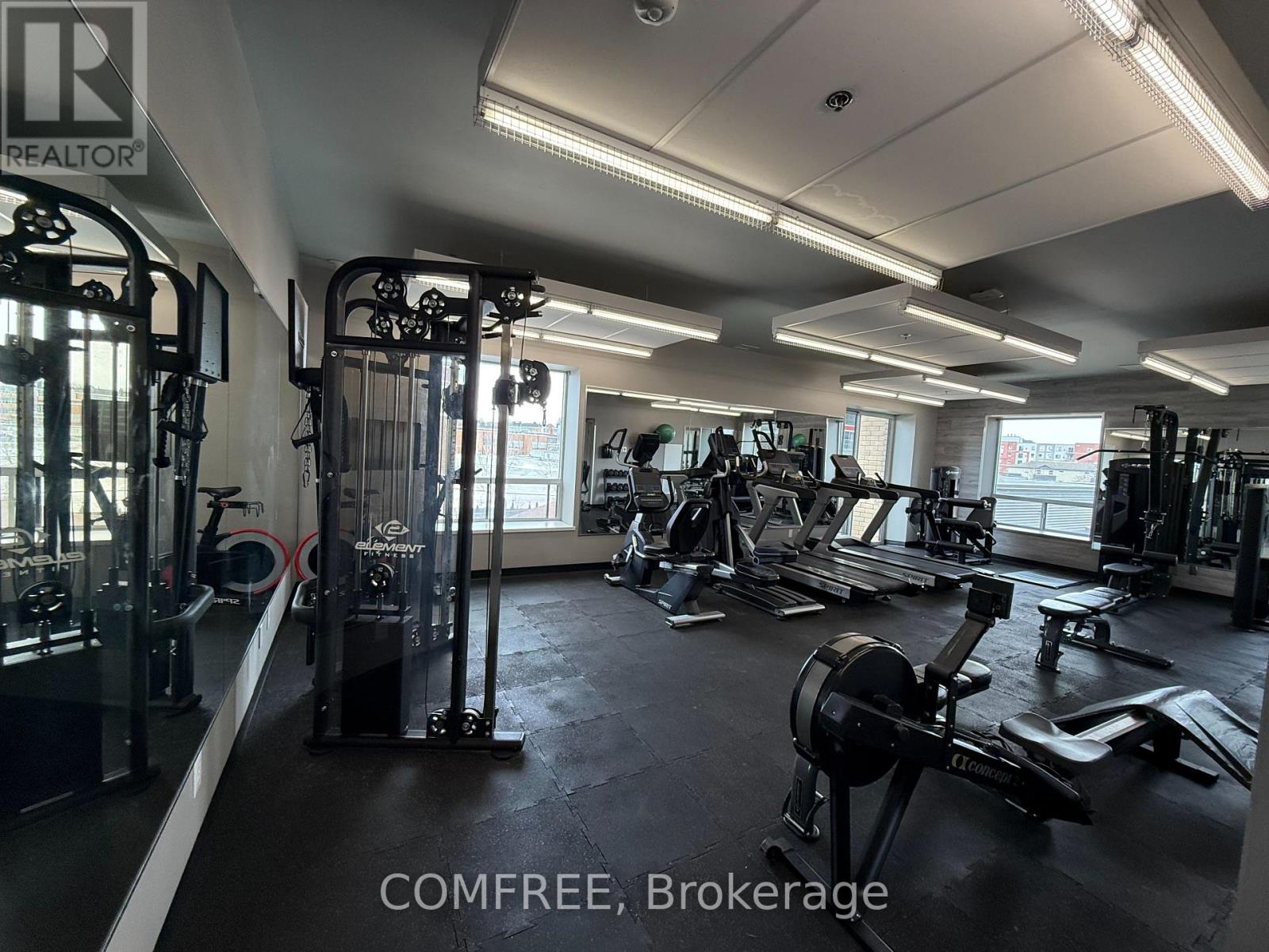 2 - 318 Spruce Street, Waterloo, Ontario  N2L 0E9 - Photo 8 - X12993362