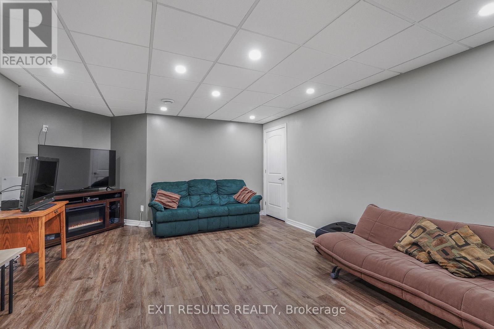 5856 Dunning Road N, Ottawa, Ontario  K4B 1J1 - Photo 29 - X12993364