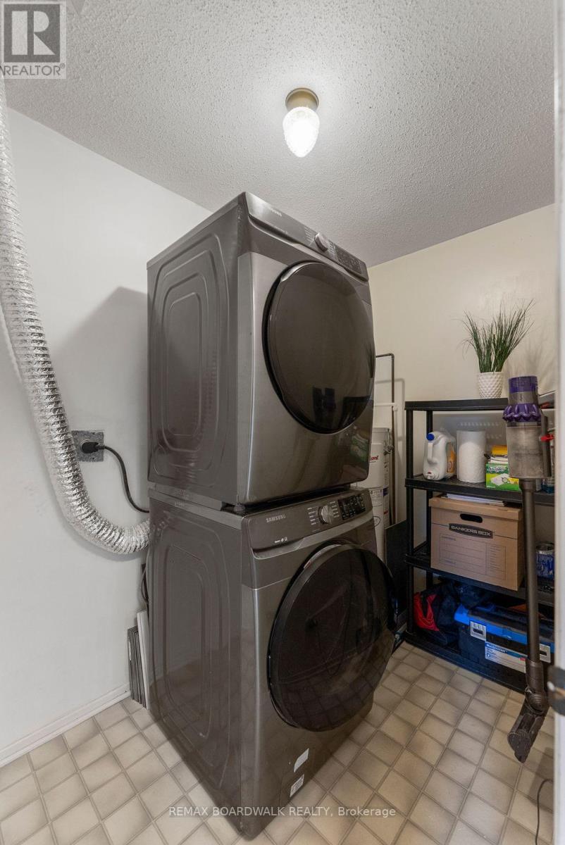 614 Tanguay Court, Ottawa, Ontario  K2L 3X3 - Photo 23 - X12993372