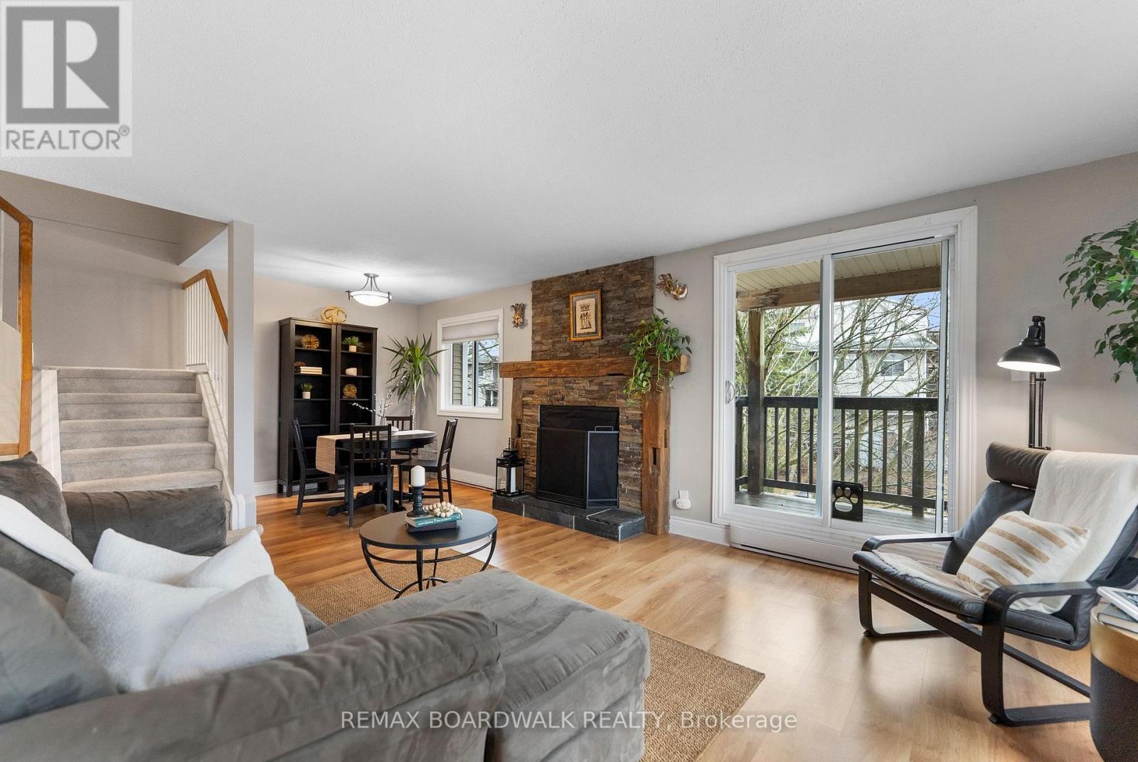 614 Tanguay Court, Ottawa, Ontario  K2L 3X3 - Photo 8 - X12993372