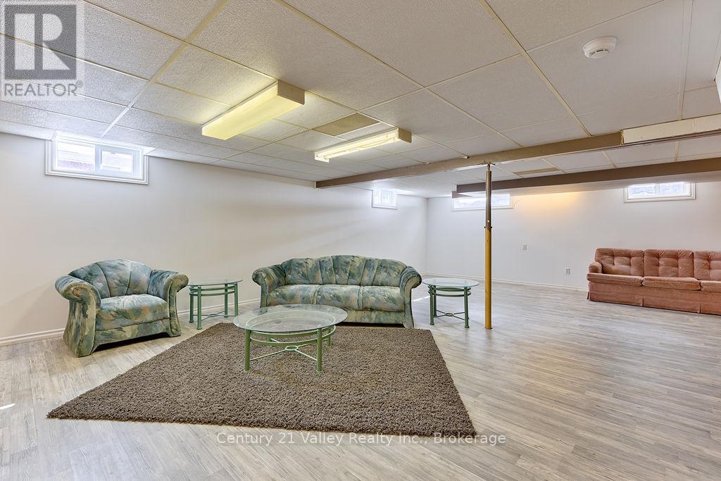 107 Augsburg Road, Bonnechere Valley, Ontario K0J 1T0 - Photo 30 - X12993374