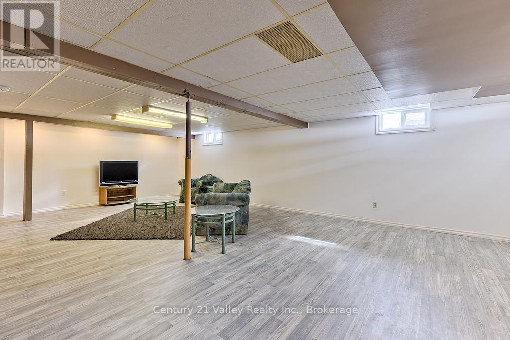 107 Augsburg Road, Bonnechere Valley, Ontario K0J 1T0 - Photo 31 - X12993374