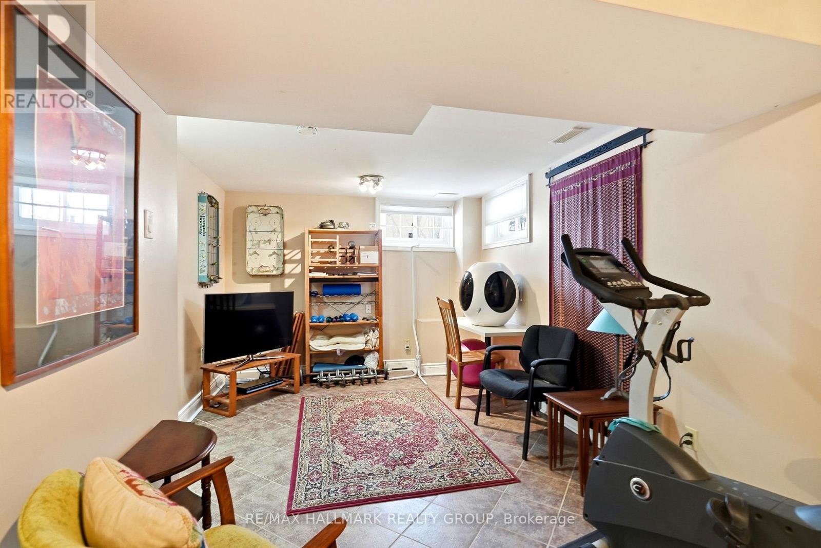 53 Scrivens Street, Ottawa, Ontario  K2B 8M6 - Photo 38 - X12970568