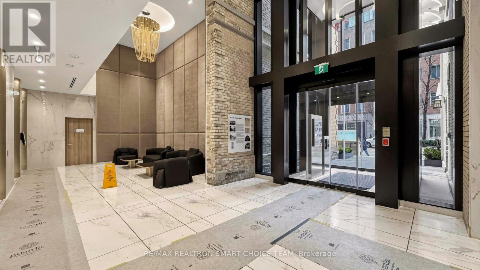 806 - 634 Church Street, Toronto, Ontario  M4Y 0G9 - Photo 4 - C12993348