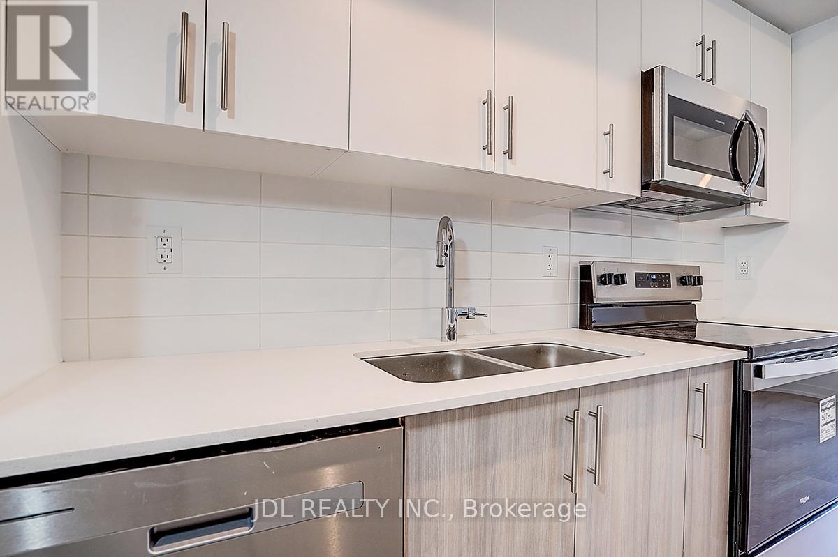 70b Tisdale Avenue, Toronto, Ontario  M4A 0A9 - Photo 17 - C12993358