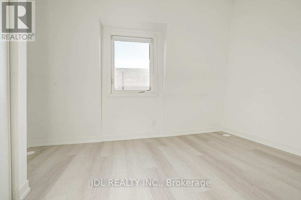 70b Tisdale Avenue, Toronto, Ontario  M4A 0A9 - Photo 37 - C12993358