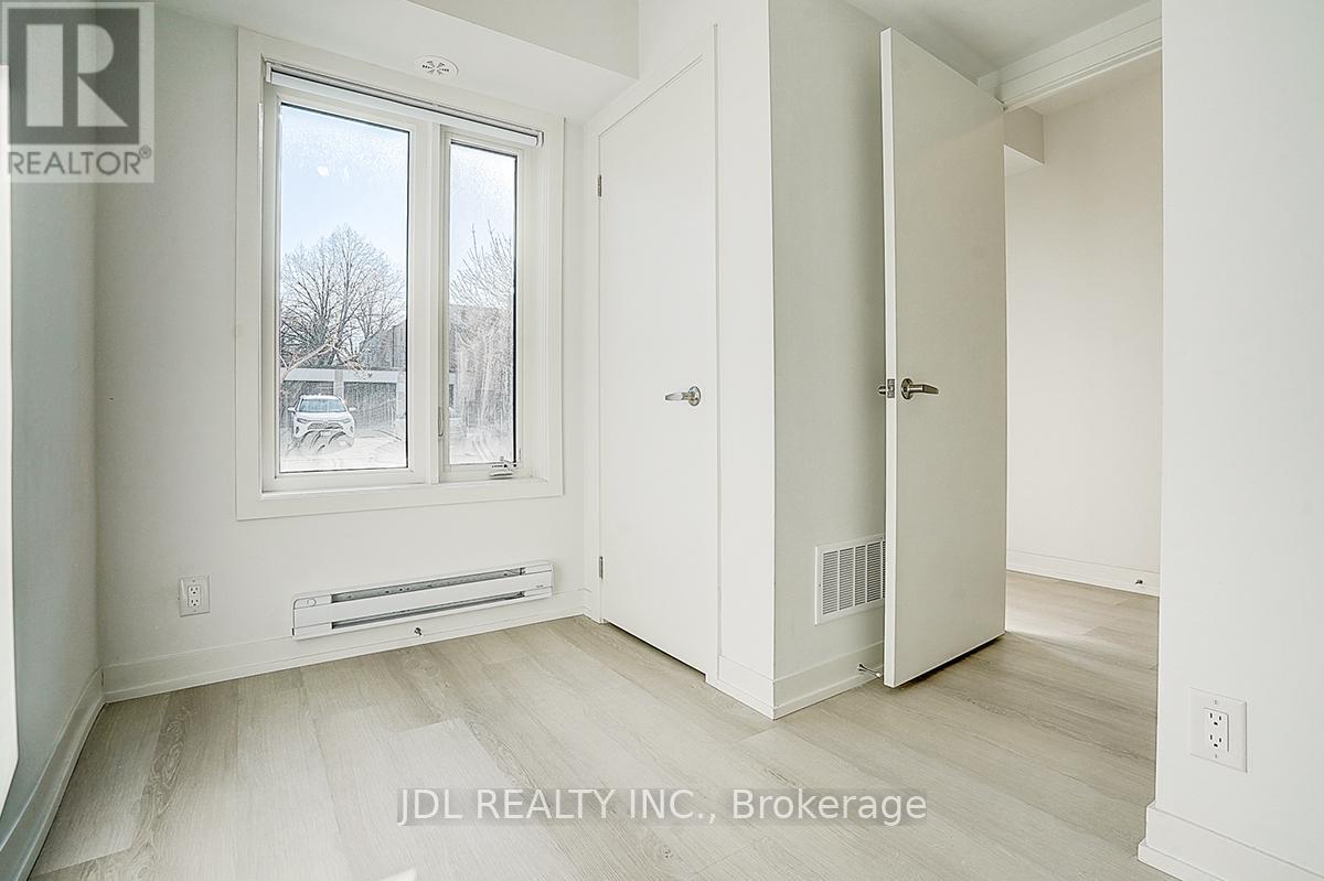 70b Tisdale Avenue, Toronto, Ontario  M4A 0A9 - Photo 7 - C12993358