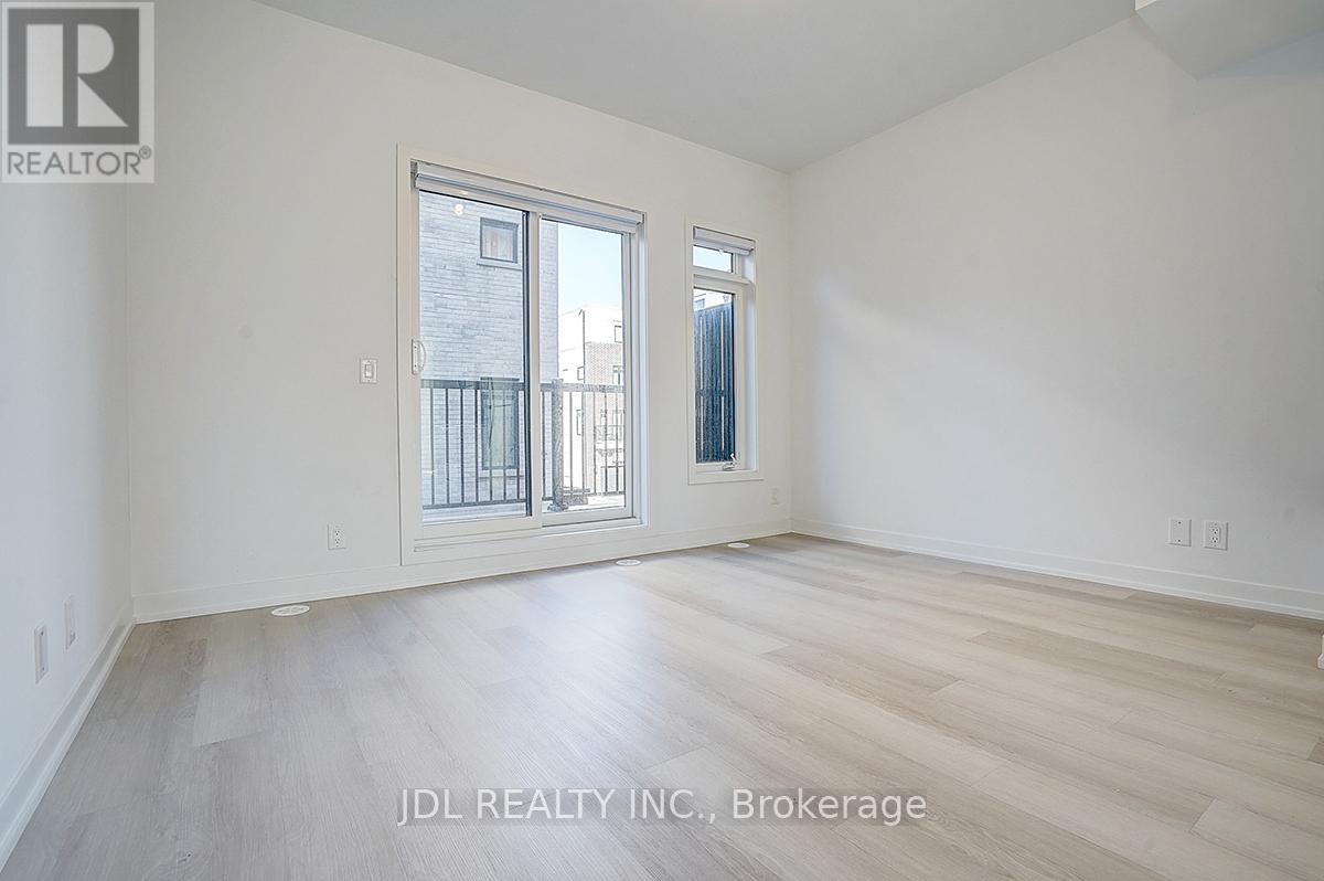 70b Tisdale Avenue, Toronto, Ontario  M4A 0A9 - Photo 9 - C12993358