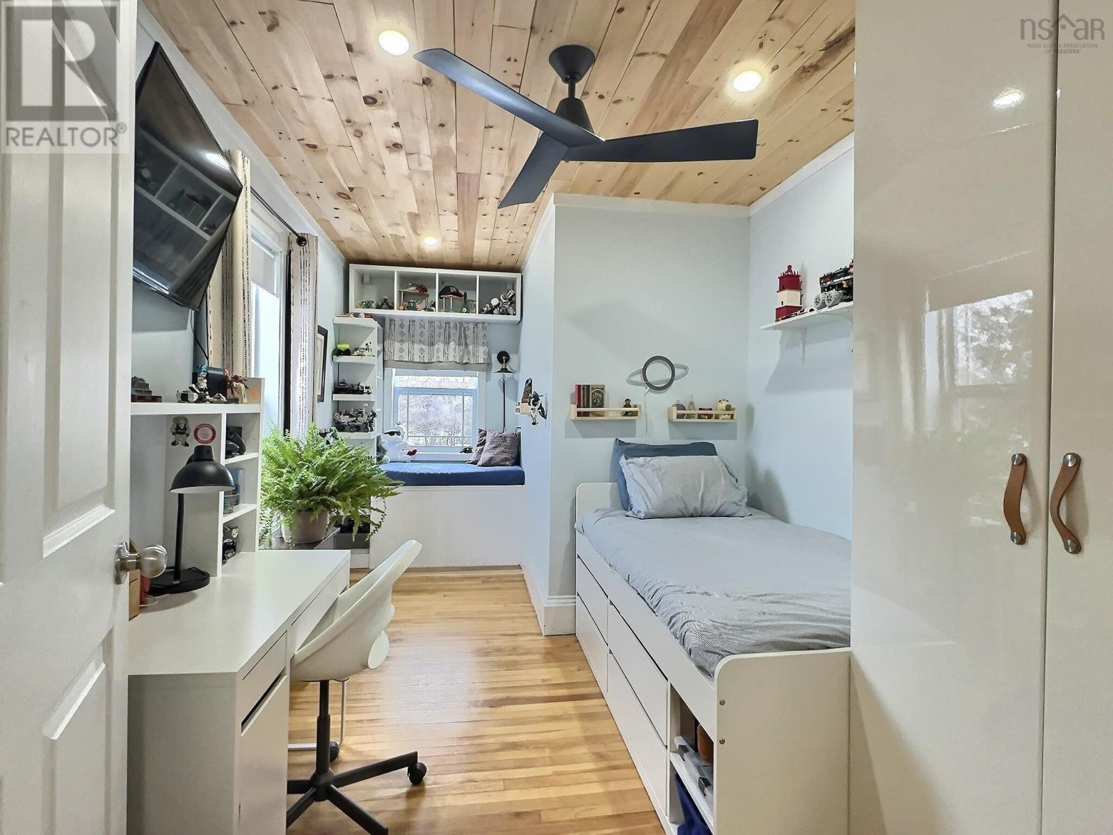 355 Queen Street, Truro, Nova Scotia  B2N 2C4 - Photo 11 - 202600601