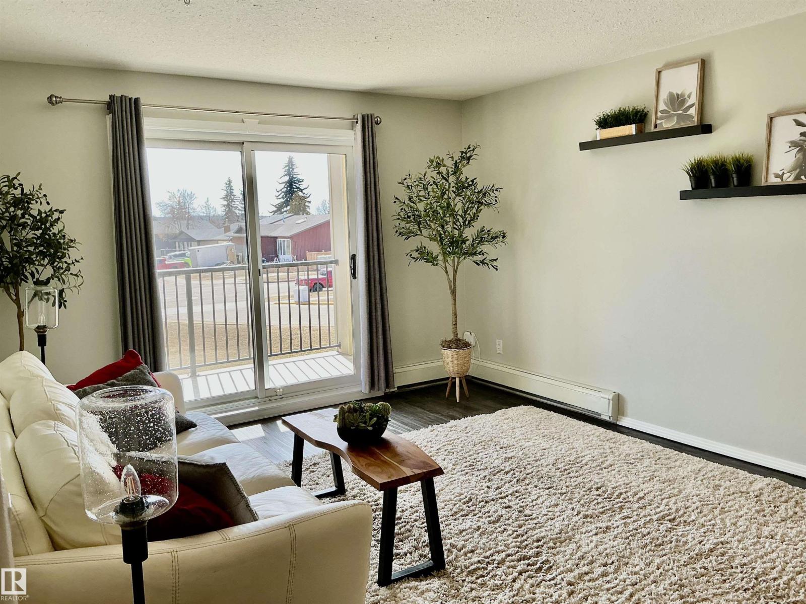 #207 592 Hooke Rd Nw, Edmonton, Alberta  T5A 5H2 - Photo 2 - E4482013