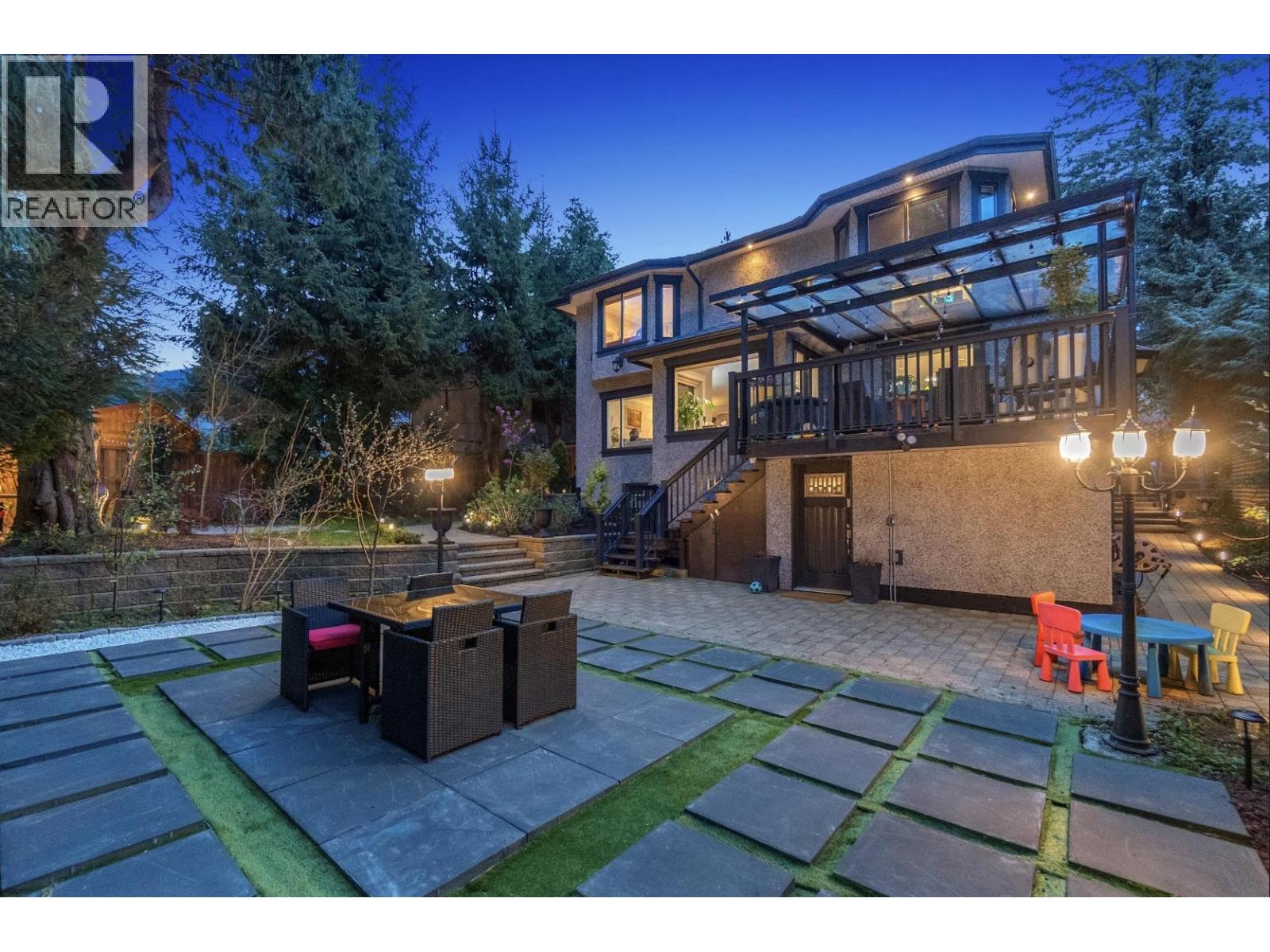 3263 Norwood Avenue, North Vancouver, British Columbia  V7N 3P2 - Photo 3 - R3109910