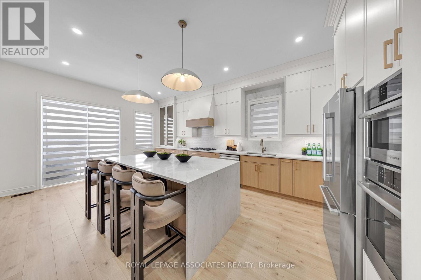 2215 Beckman Crescent, Oshawa, Ontario L1L 0W8 - Photo 14 - E12993378