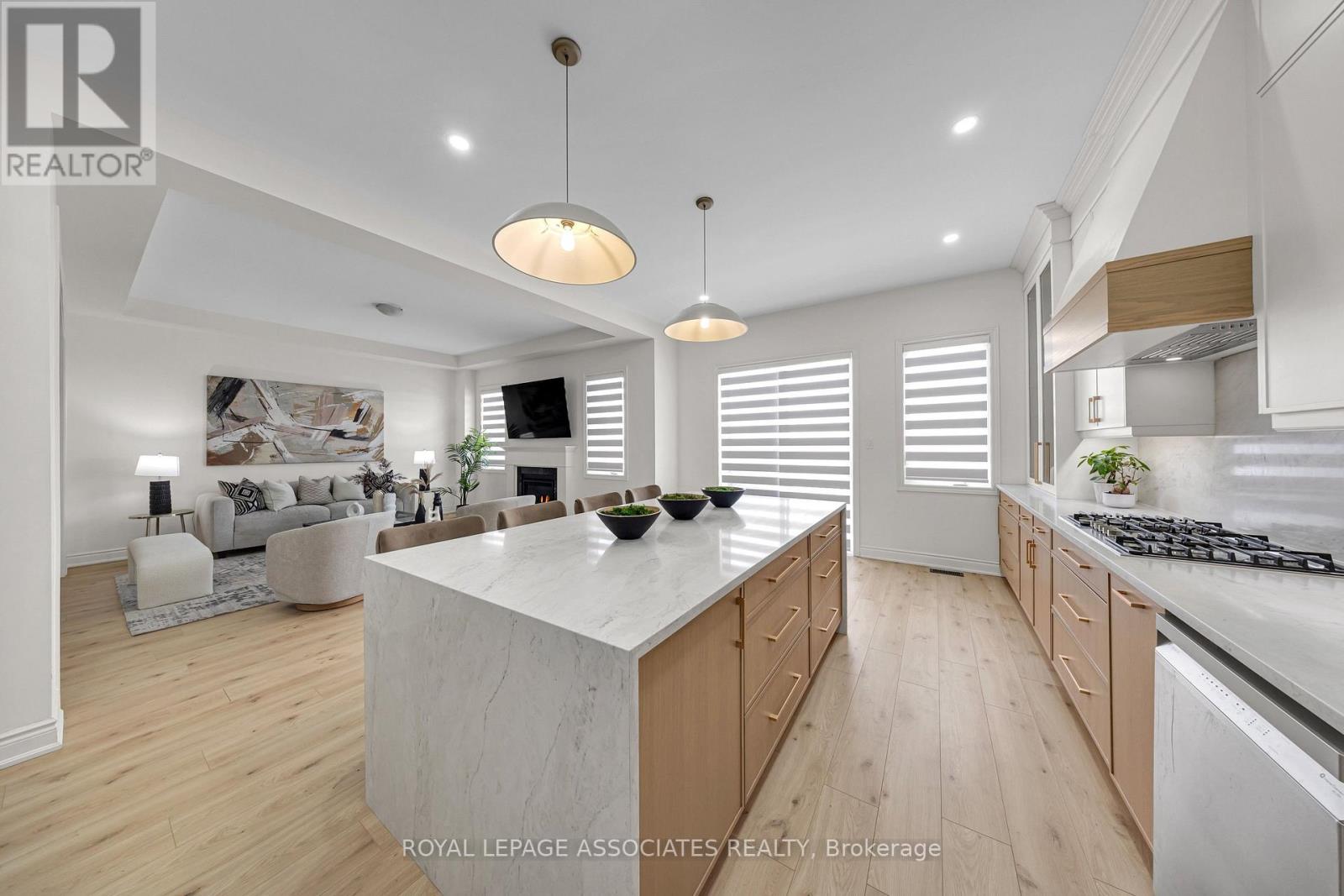 2215 Beckman Crescent, Oshawa, Ontario L1L 0W8 - Photo 18 - E12993378