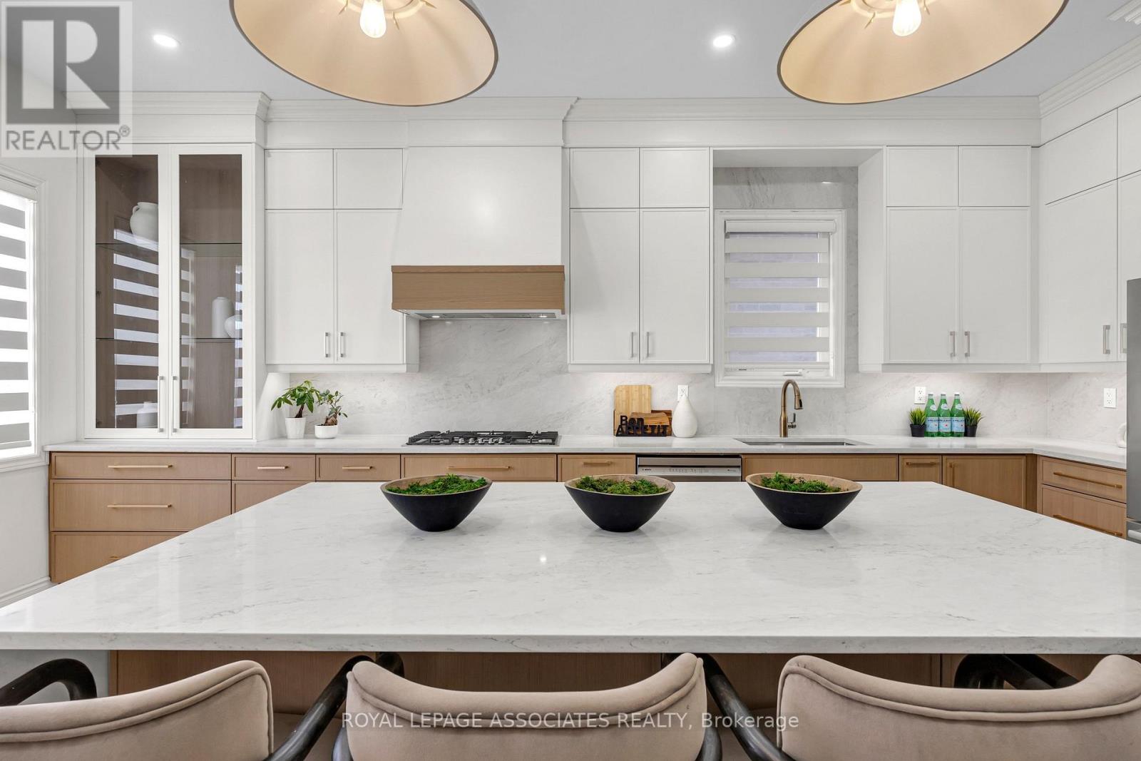 2215 Beckman Crescent, Oshawa, Ontario L1L 0W8 - Photo 20 - E12993378