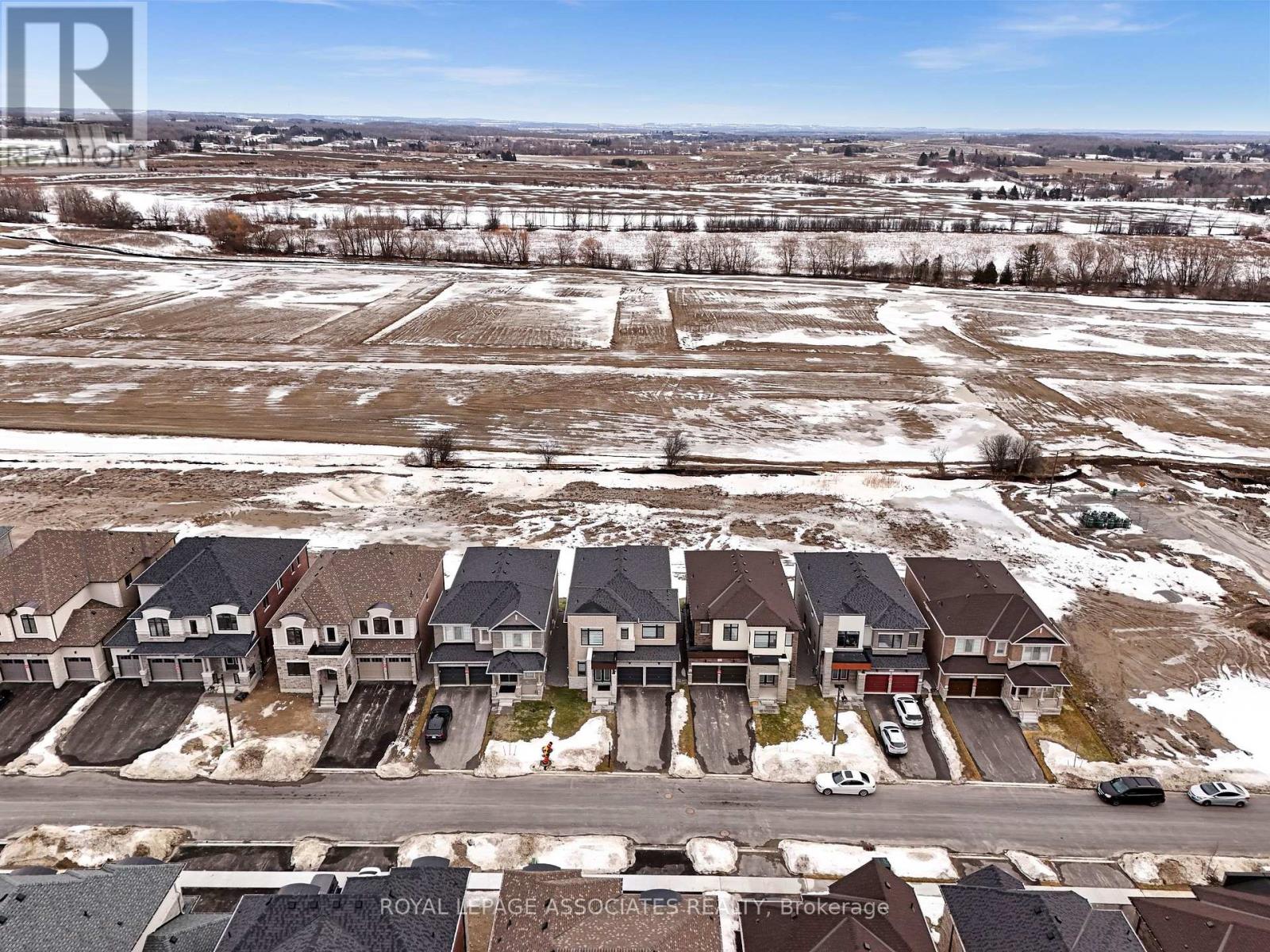 2215 Beckman Crescent, Oshawa, Ontario L1L 0W8 - Photo 40 - E12993378