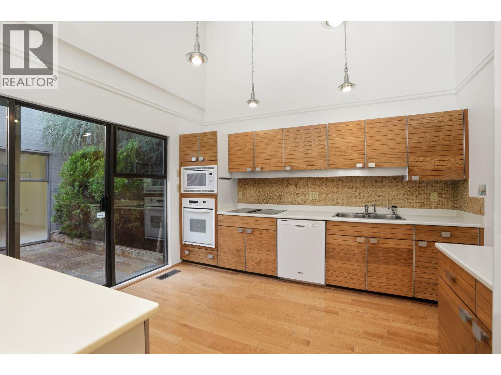 434 Greensboro Place, Vancouver, British Columbia  V5X 4M4 - Photo 12 - R3110569