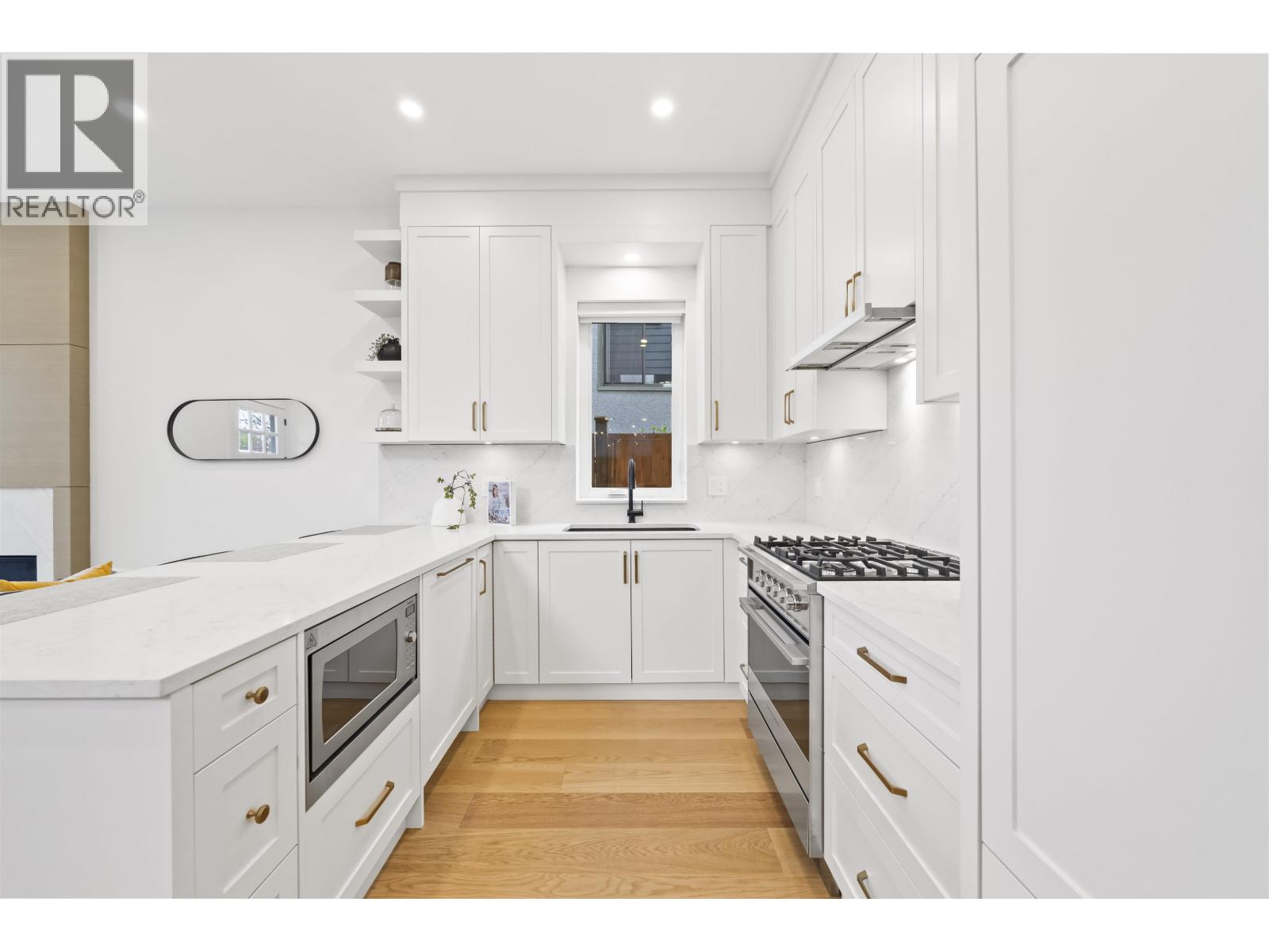 1 312 E 40th Avenue, Vancouver, British Columbia  V5W 1L9 - Photo 9 - R3110717