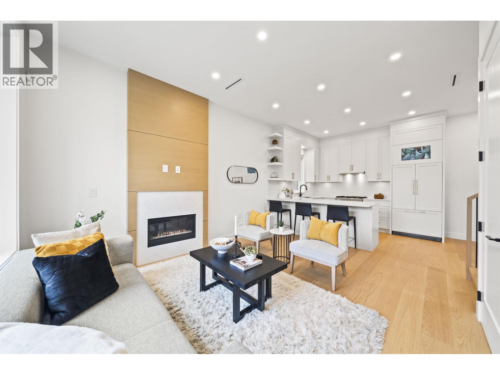 1 312 E 40th Avenue, Vancouver, British Columbia  V5W 1L9 - Photo 3 - R3110717